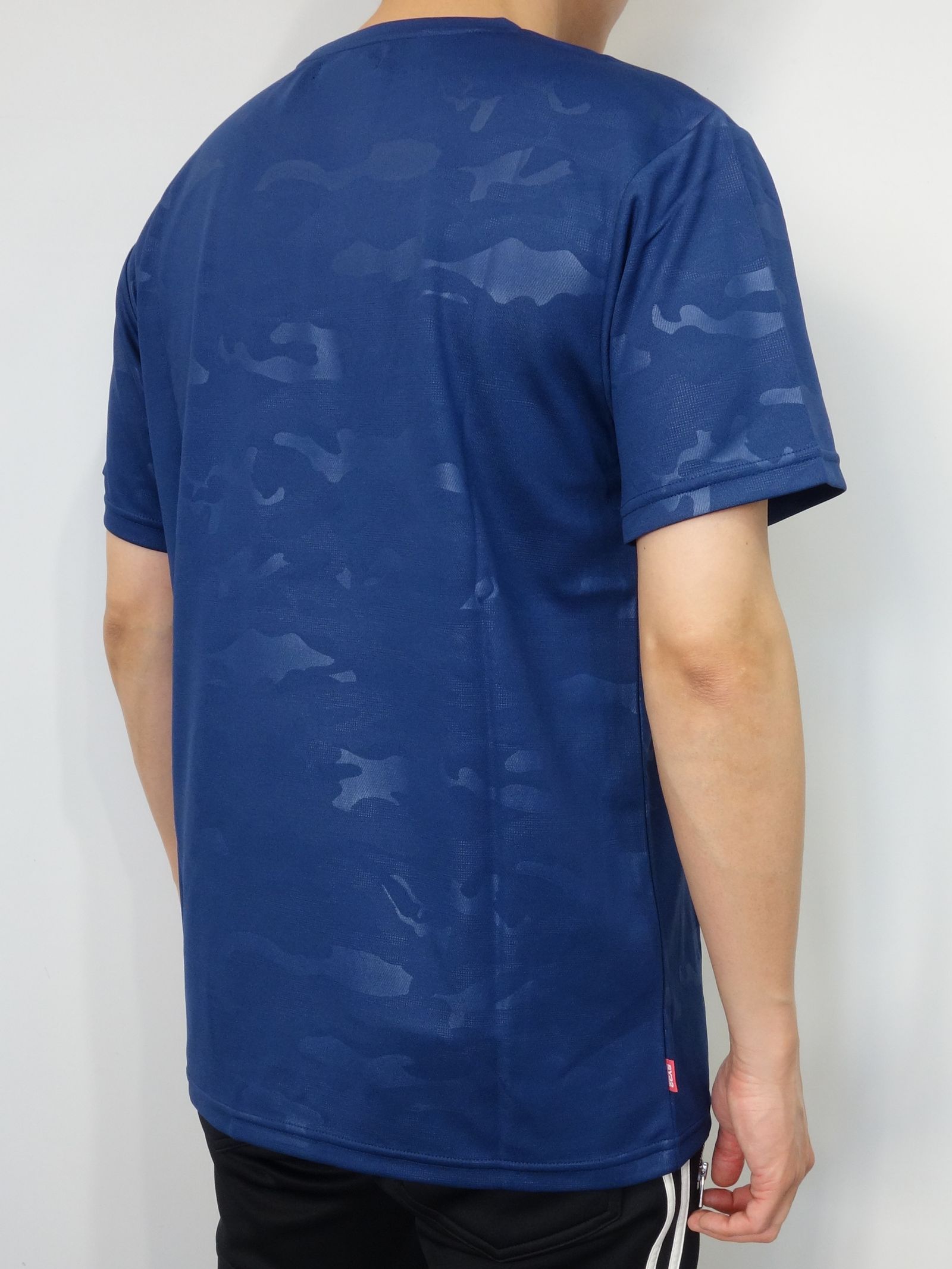 EMBOSS CAMO BOX LOGO TEE / TNS1728 / プリントTシャツ