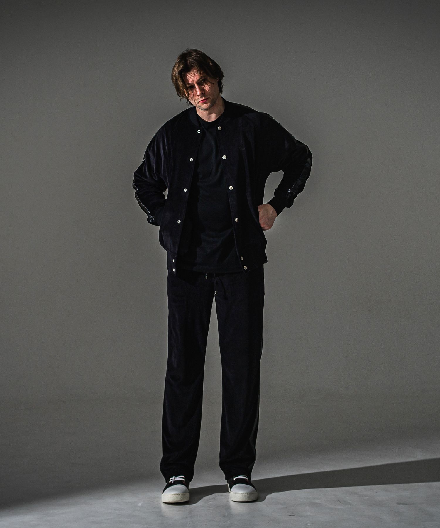 VELOURS VARSITY / RC41-C-005 / ベロアトラックスタジャン / ブラック (9月中旬入荷予定)