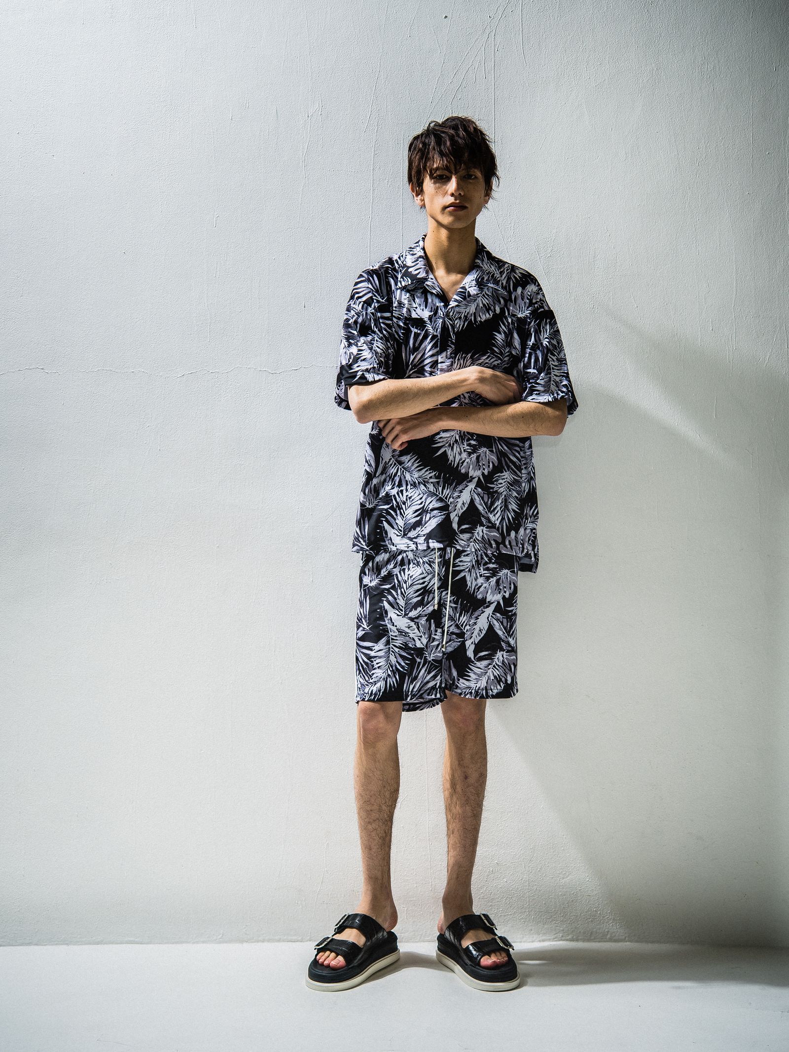 LEAF RUSH SHORTS / RC24-HP-003 / ラッシュガードハーフパンツ