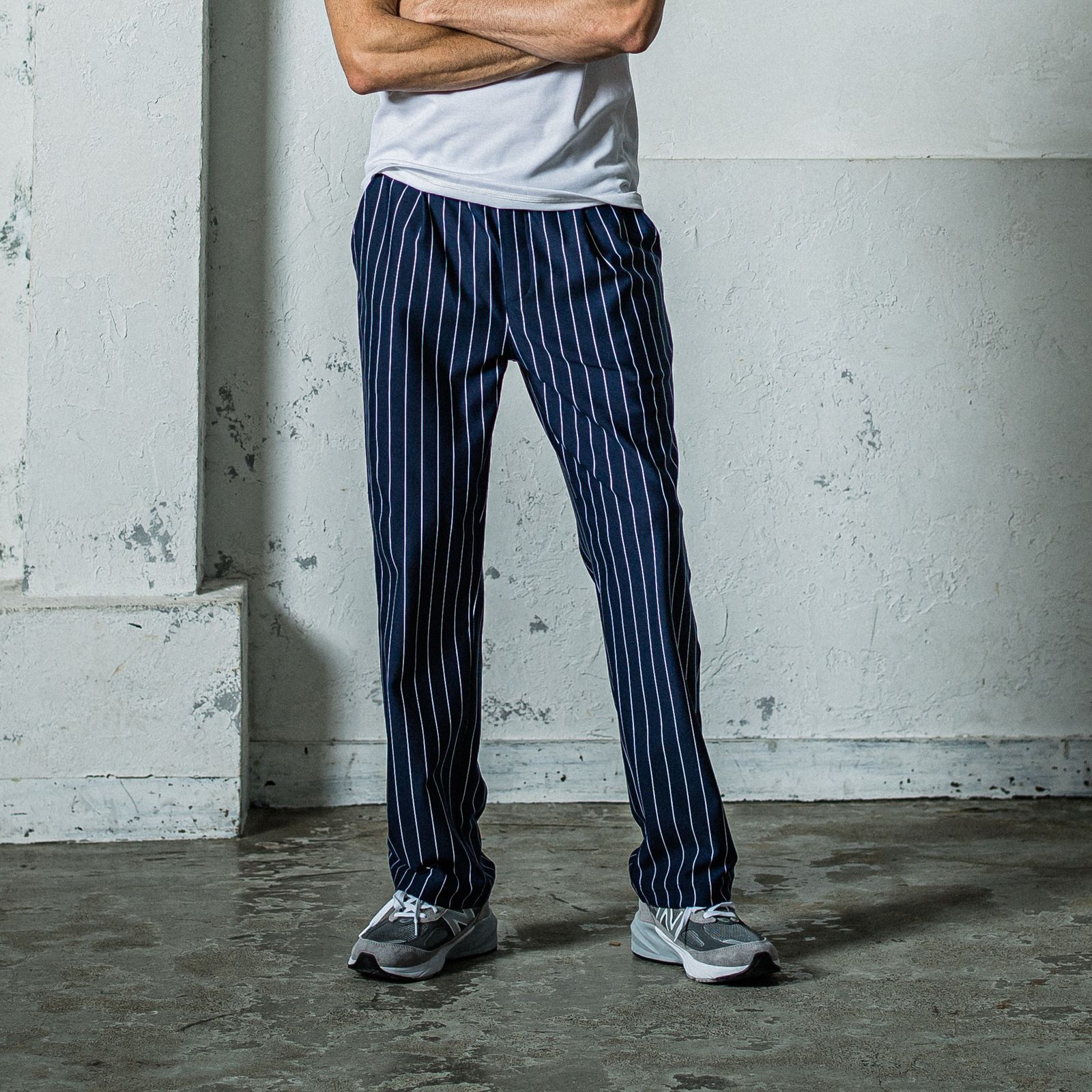 CHRIS EASY WIDE TUCK PANTS / RC35-ST-016WT / ワイドタックパンツ / ネイビーストライプ