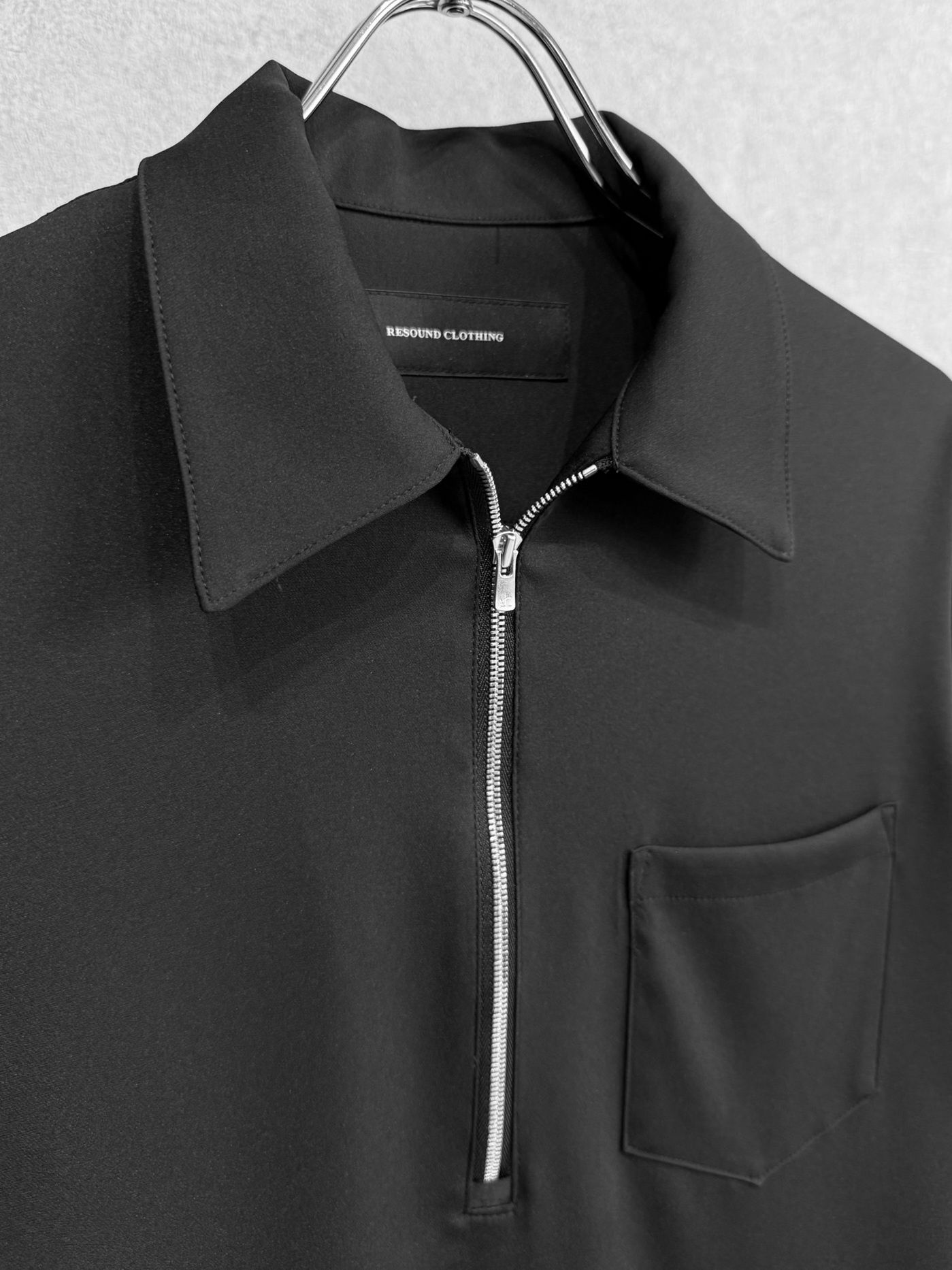 PULLOVER SATIN SHIRT / RC39-SH-002 / ハーフジップサテンシャツ / ブラック