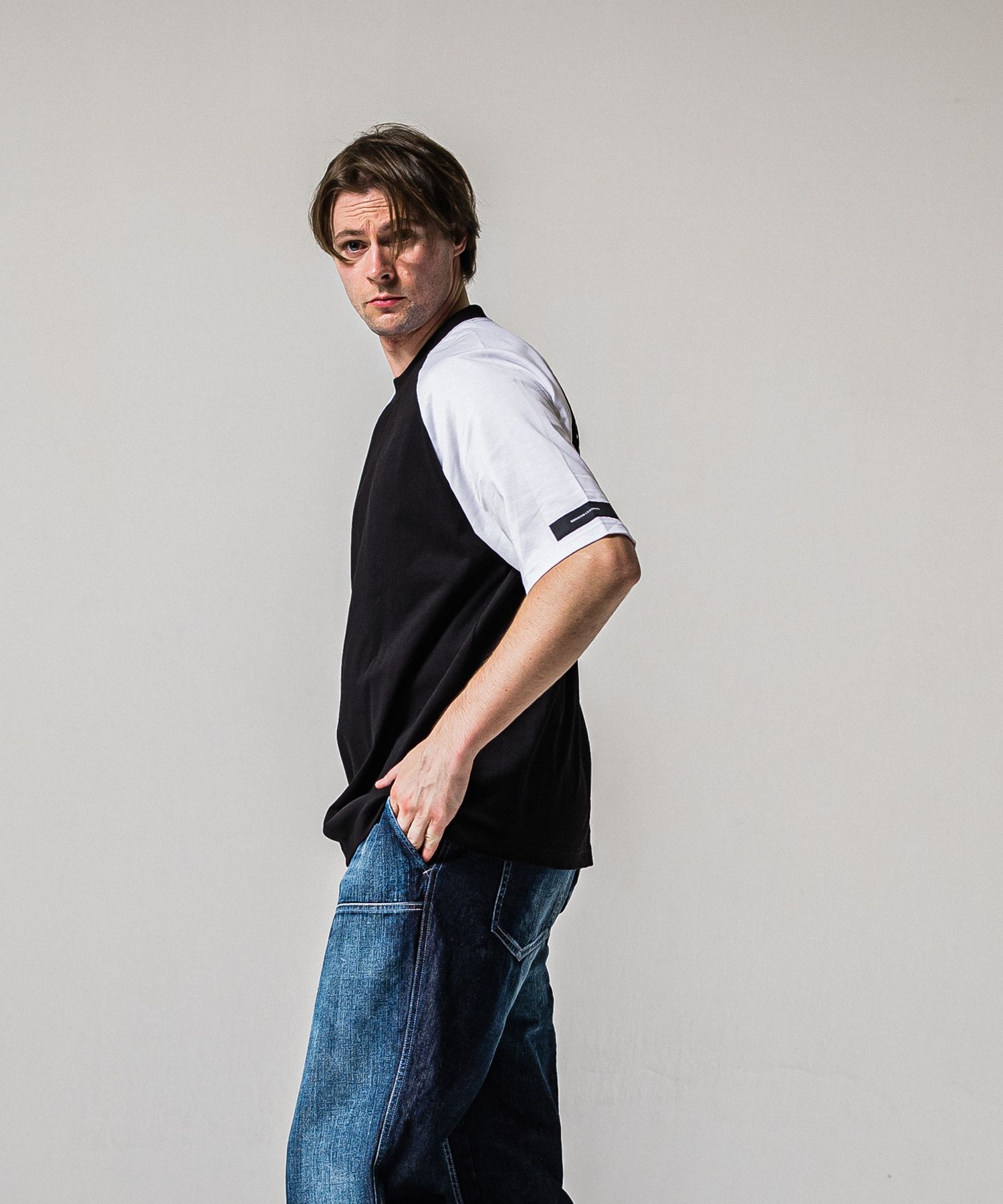 BACK RC RAGLAN OVER TEE / RC39-T-001 / バックロゴラグランビッグTシャツ / ブラック×ホワイト (4月上旬入荷予定)