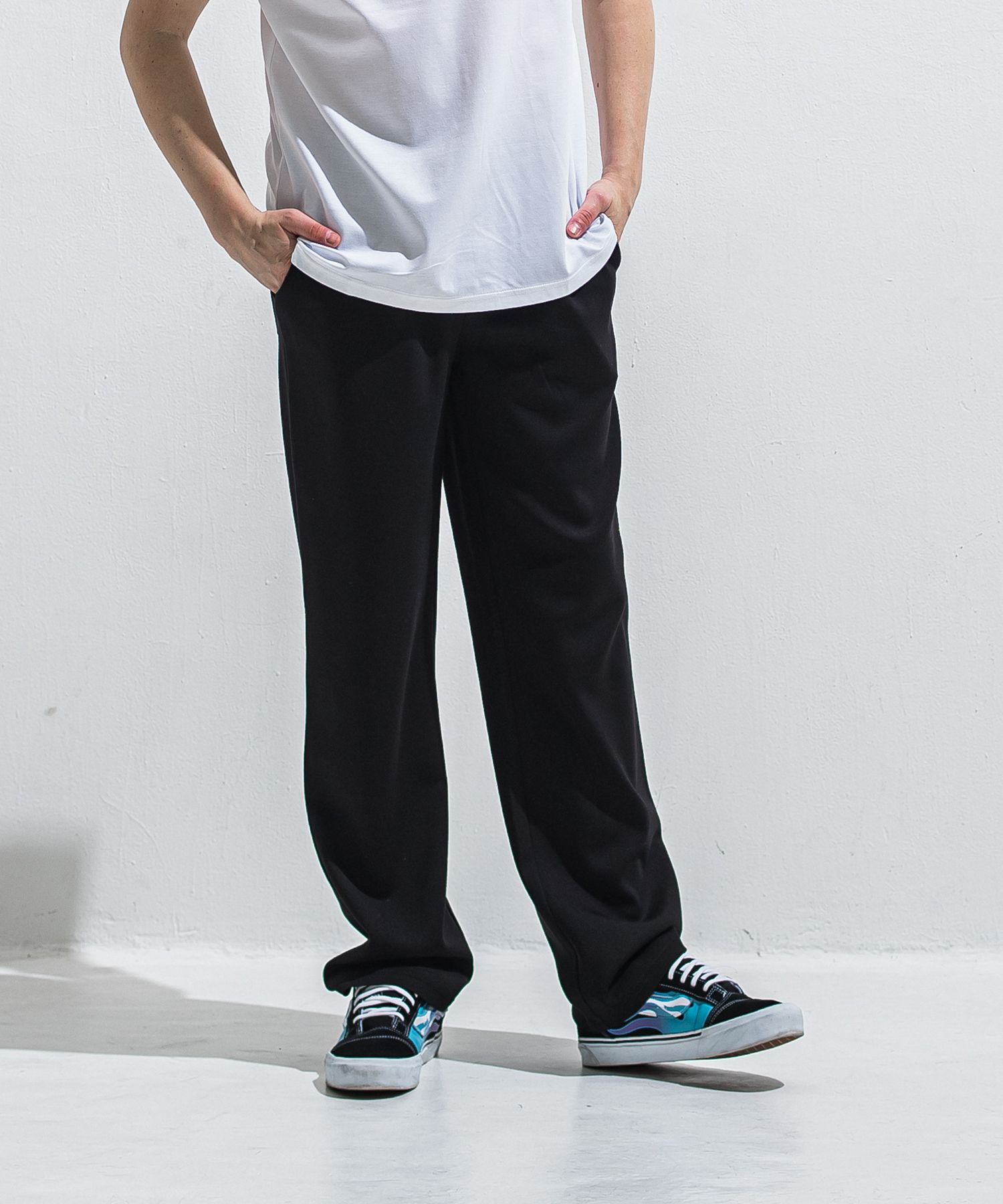 SEMI WIDE TUCK PANTS / RC40-ST-016WT / セミワイドタックパンツ / ダンボールブラック (4月中旬入荷予定)