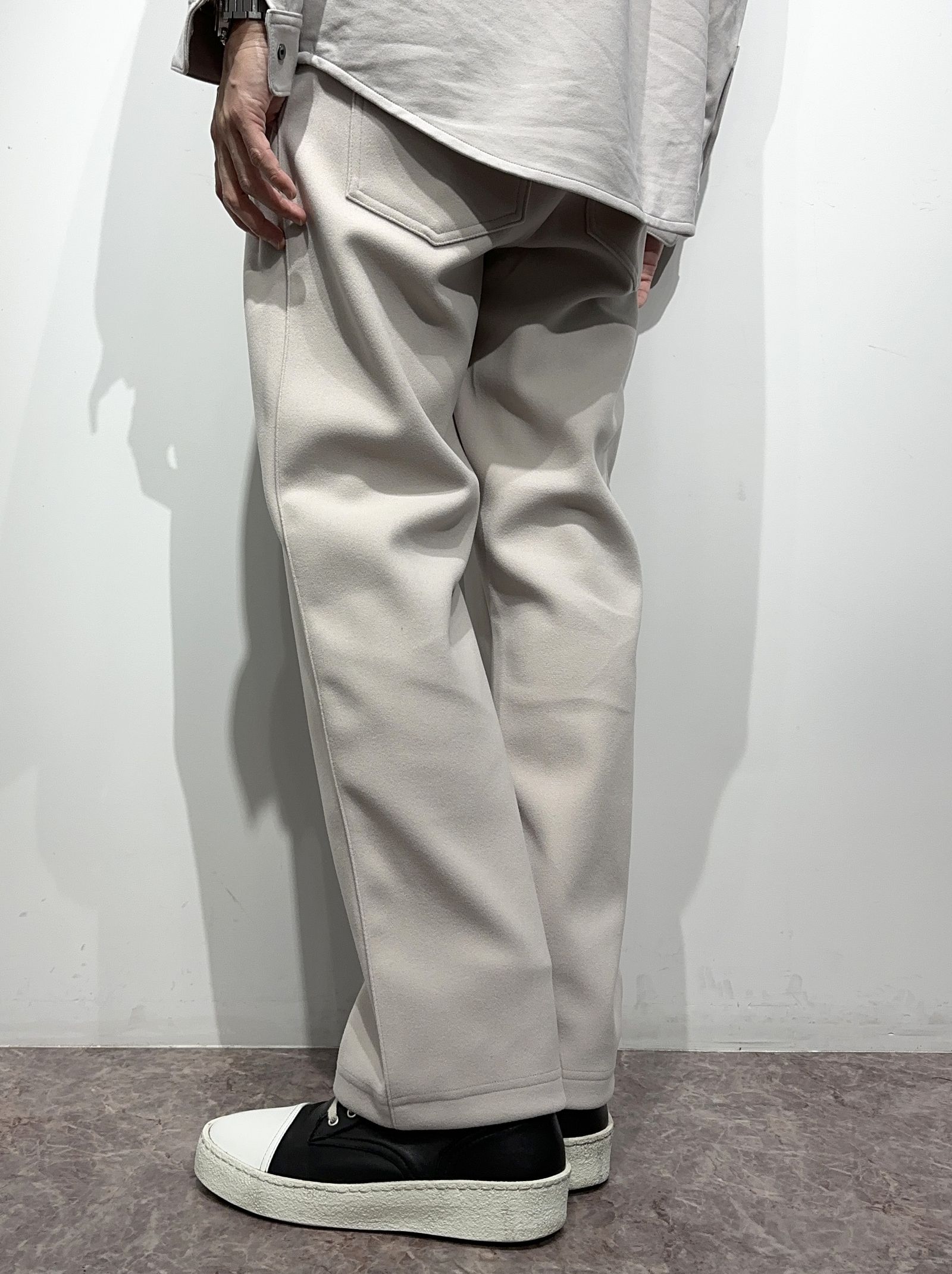 RESOUND CLOTHING - WIDE TUCK PANTS / RC34-ST-016WT RESOUND CLOTHING - WIDE TUCK PANTS / RC34-ST-016WT