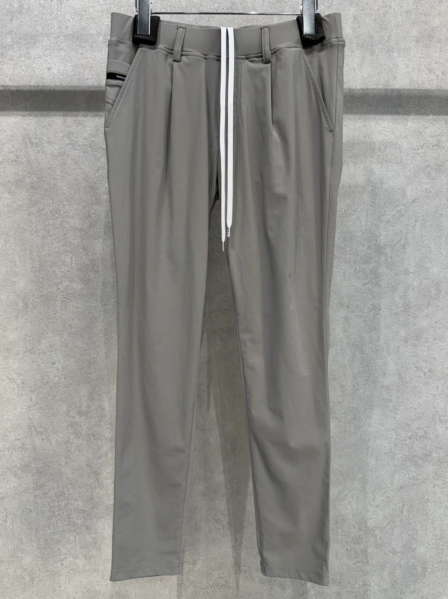 CHRIS EASY TUCK PANTS / RC39-ST-016T / ナイロンイージータックパンツ / グレー