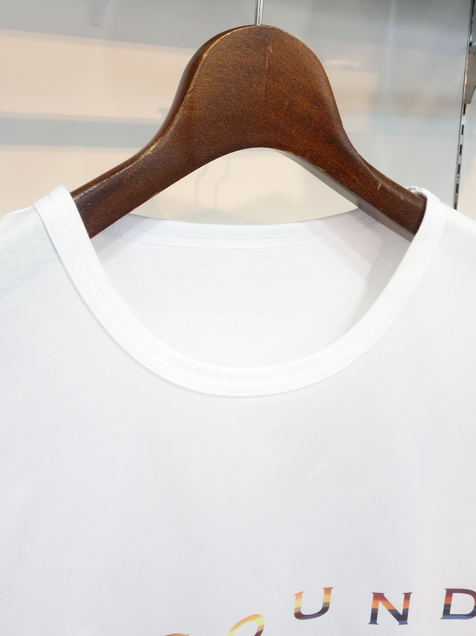 BEACH ROGO ROLL UP JERSEY TEE / RC23-T-004 / ロゴプリントTシャツ
