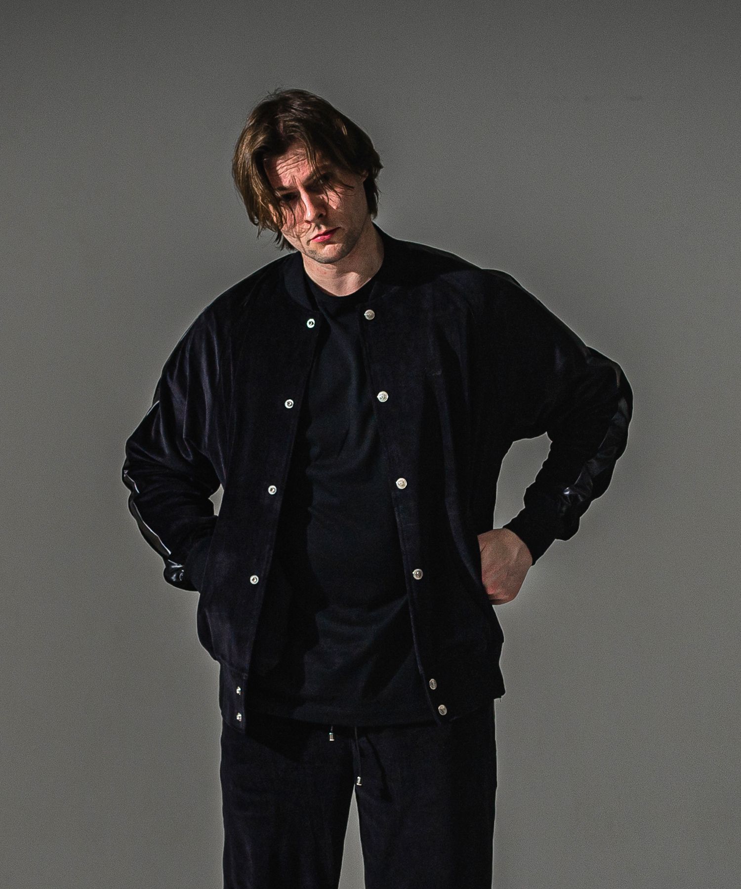 VELOURS VARSITY / RC41-C-005 / ベロアトラックスタジャン / ブラック (9月中旬入荷予定)