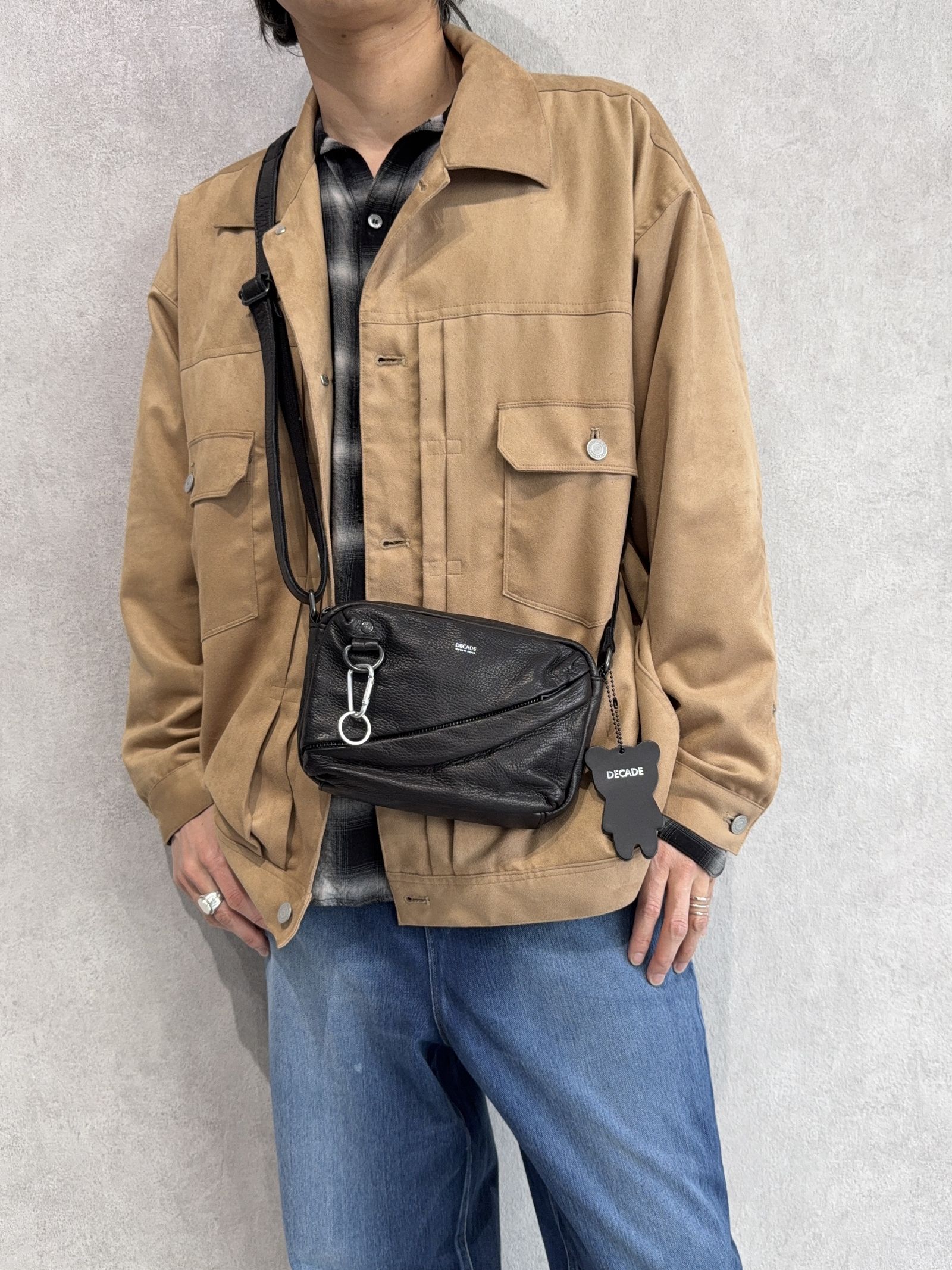 オイルドレザー ミニショルダーバッグ / DCD-01438B / ブラック×ブラック