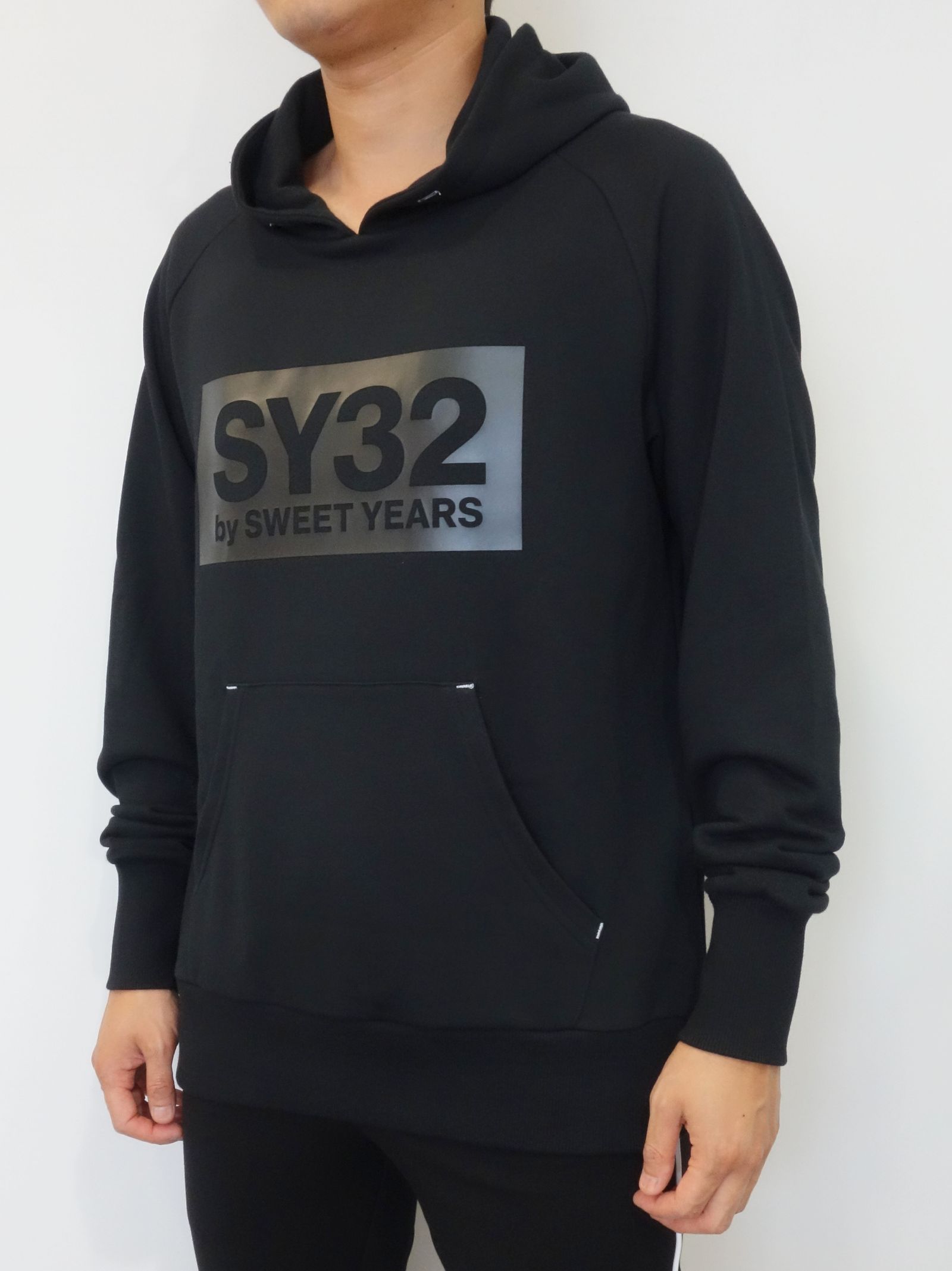 SY32 by SWEET YEARS” REGULAR P/O HOODIE-