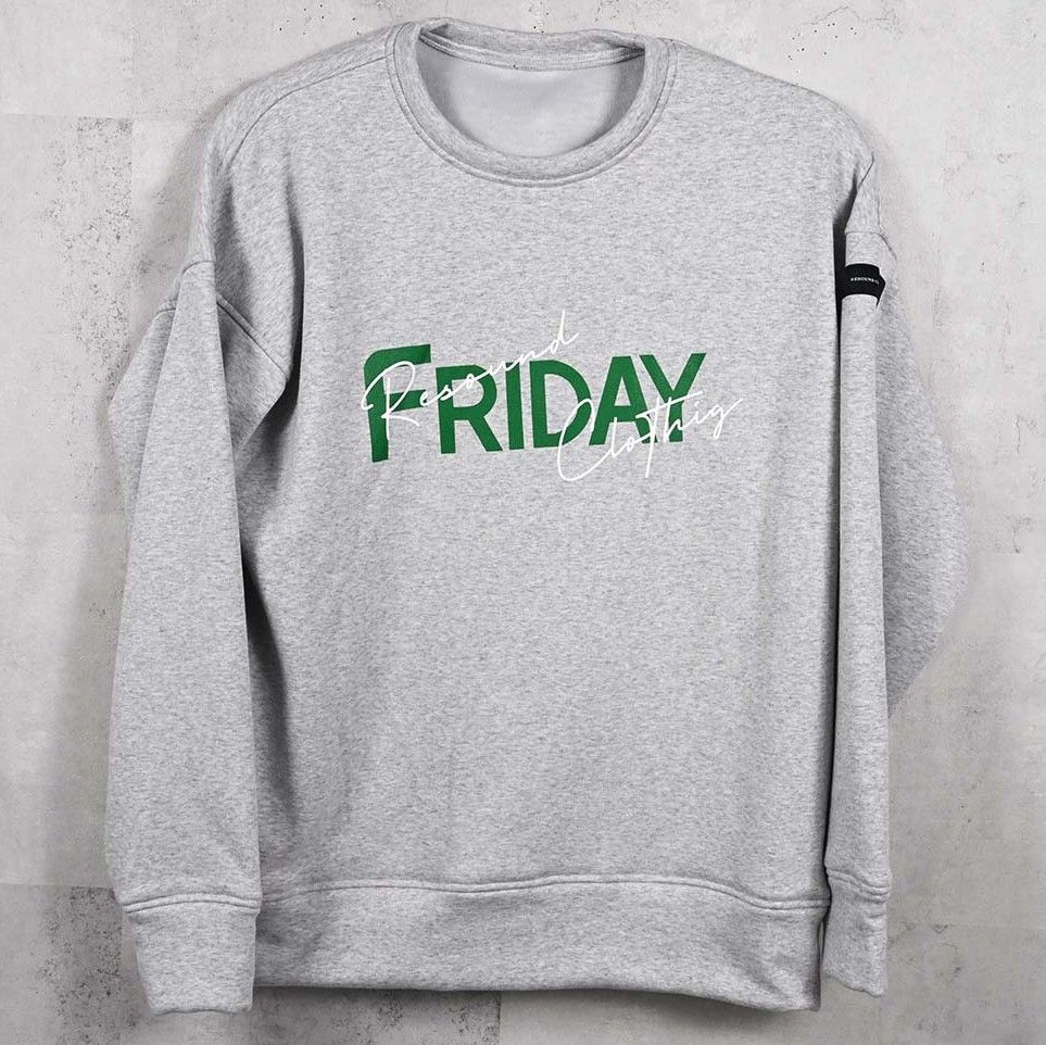 【FRIDAYコラボ】 FRIDAY OLD LOGO VELOURS FLEECE TRAINER / RCF1-C-003 / 裏起毛FRIDAYオールドロゴトレーナー / グレー (11月上旬入荷予定)
