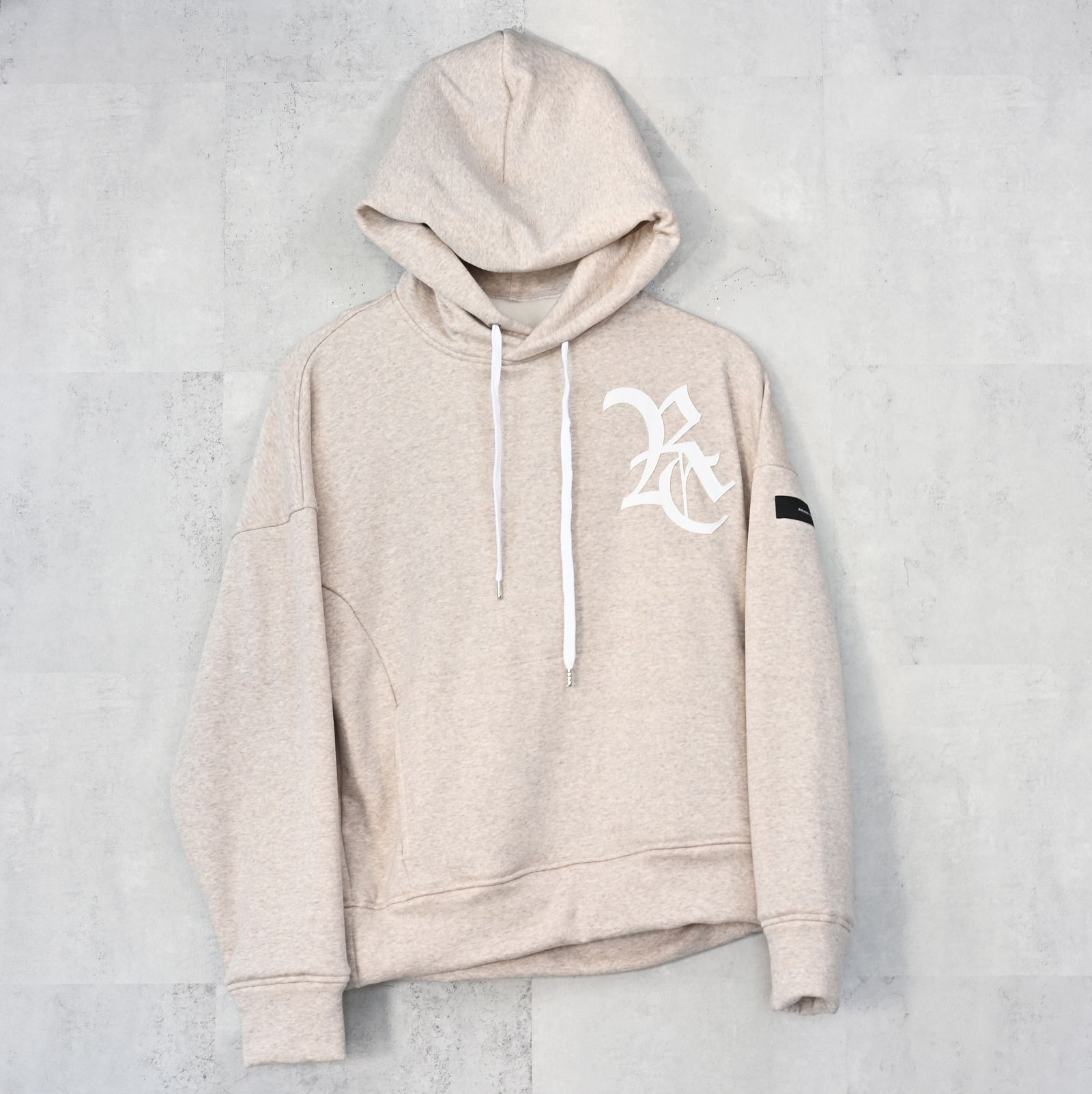 RC VELOURS FLEECE HOODIE / RC42-C-008 / 裏起毛RCロゴプルオーバーパーカー / ベージュ (11月上旬入荷予定)