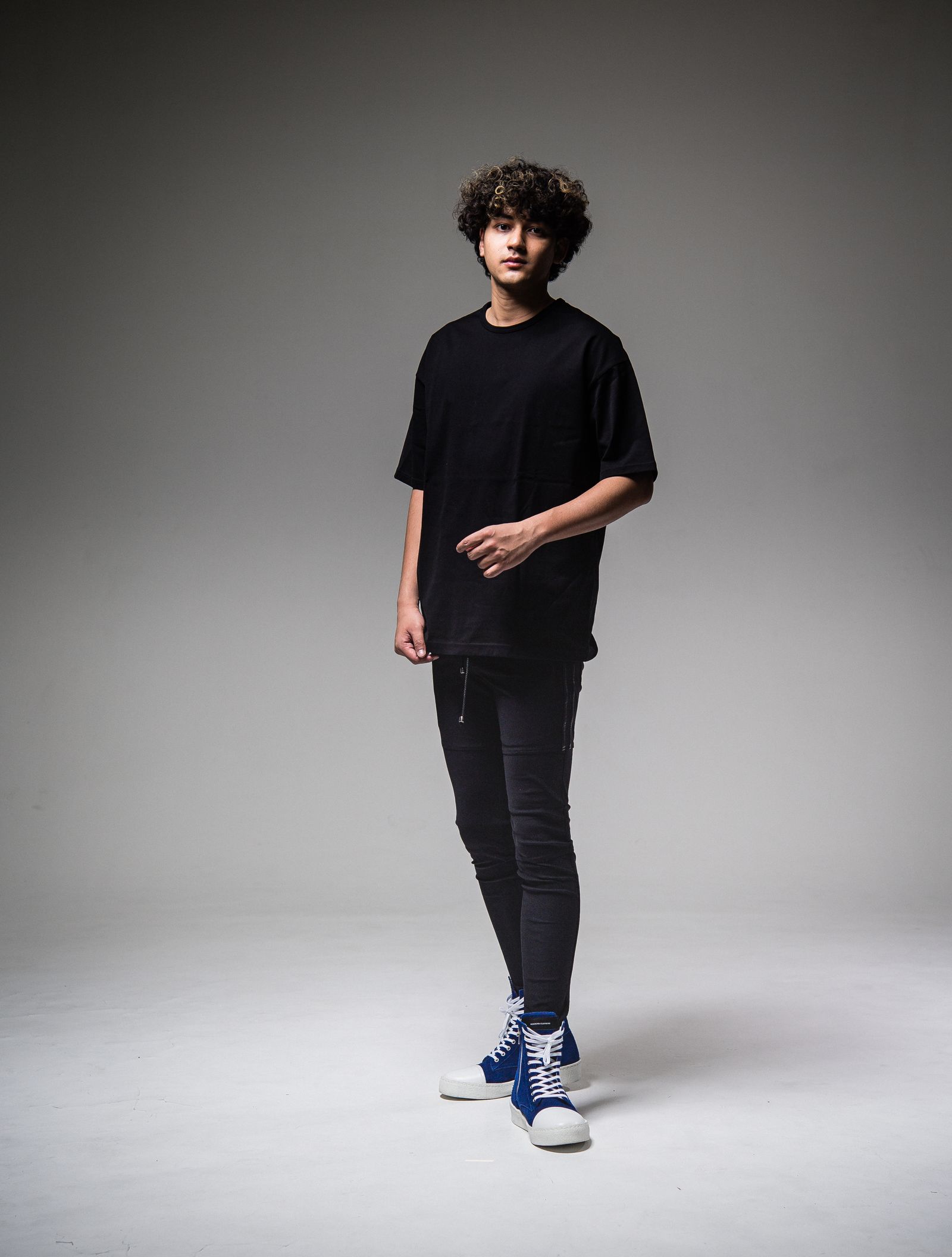 BACK ROGO LOOSE TEE / RC25-T-003 / バックロゴビッグTシャツ / ブラック※