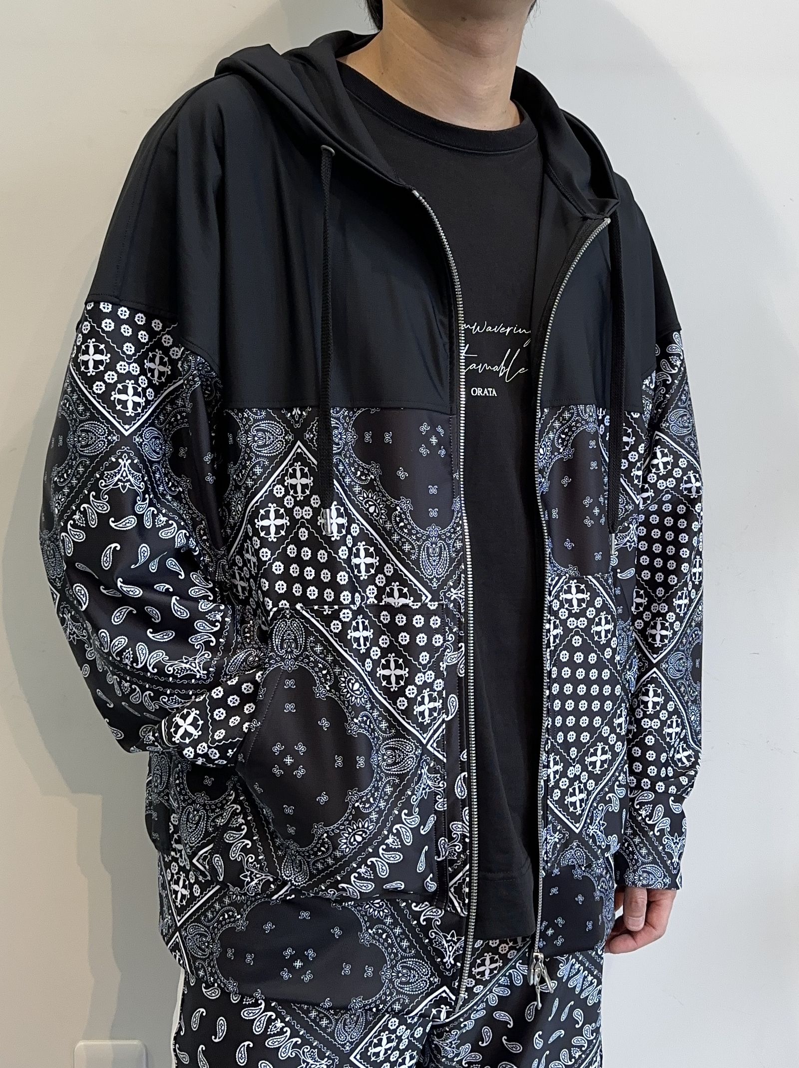 PAISELY RUSH OVER ZIPUP HOODIE / RC32-C-001 / ラッシュガードパーカー / バンダナブラック