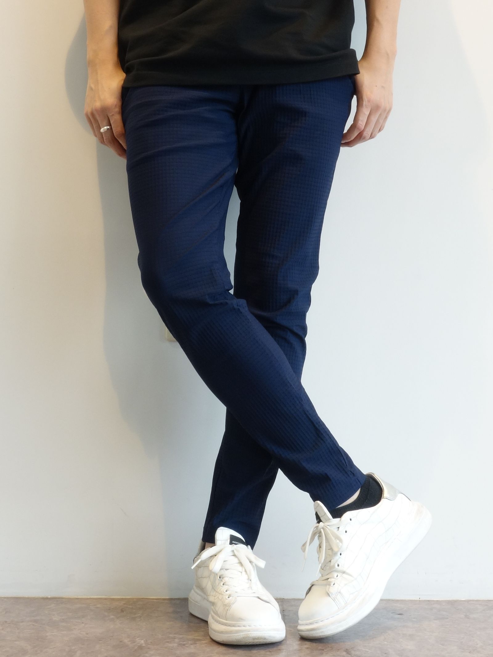 CHRIS EASY TUCK PANTS / RC25-ST-016T / リップルイージータックパンツ / ネイビー