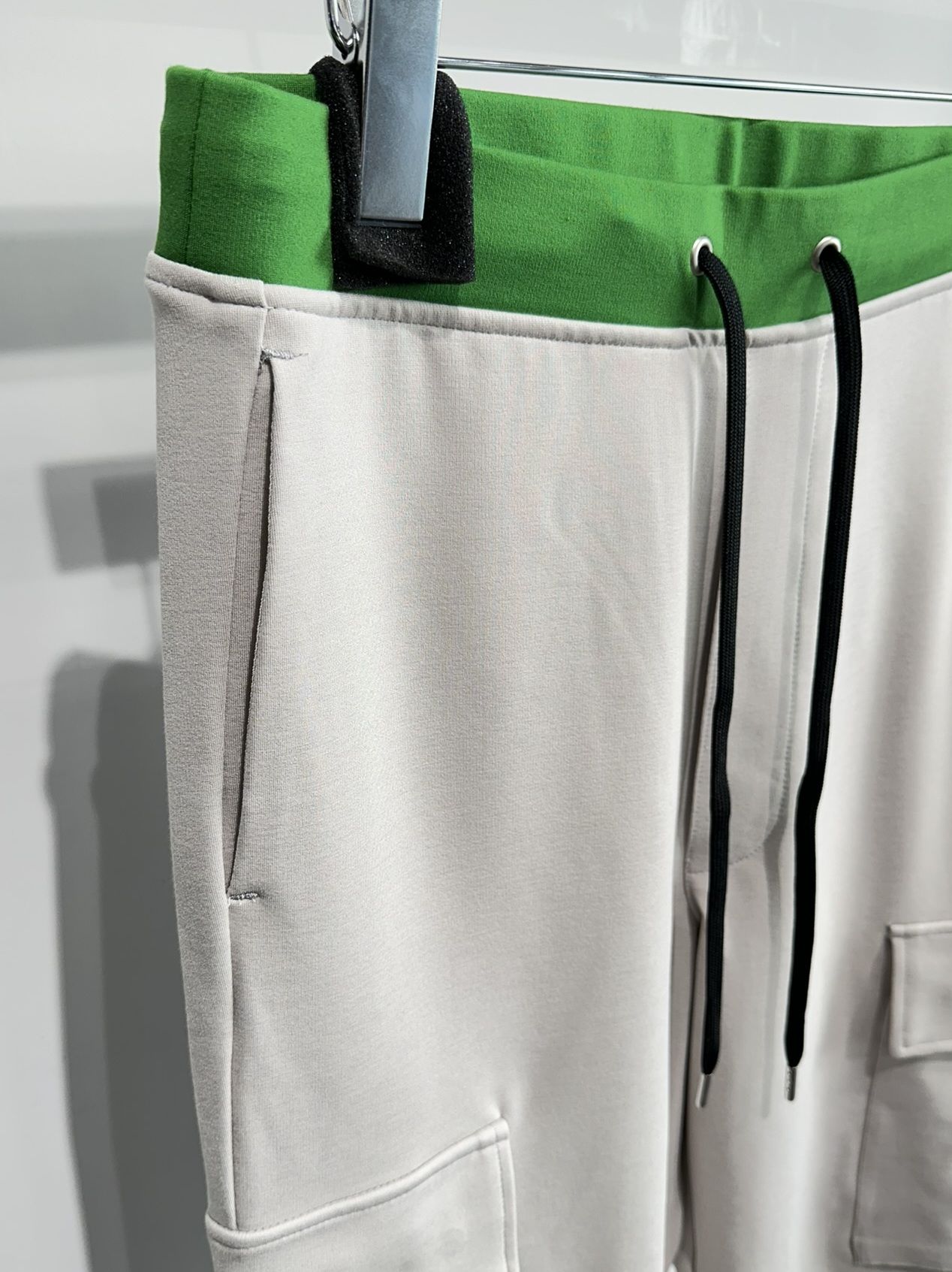 RESOUND CLOTHING ライトベージュパンツ CtmL4oFFiDTd.jpg?width=768