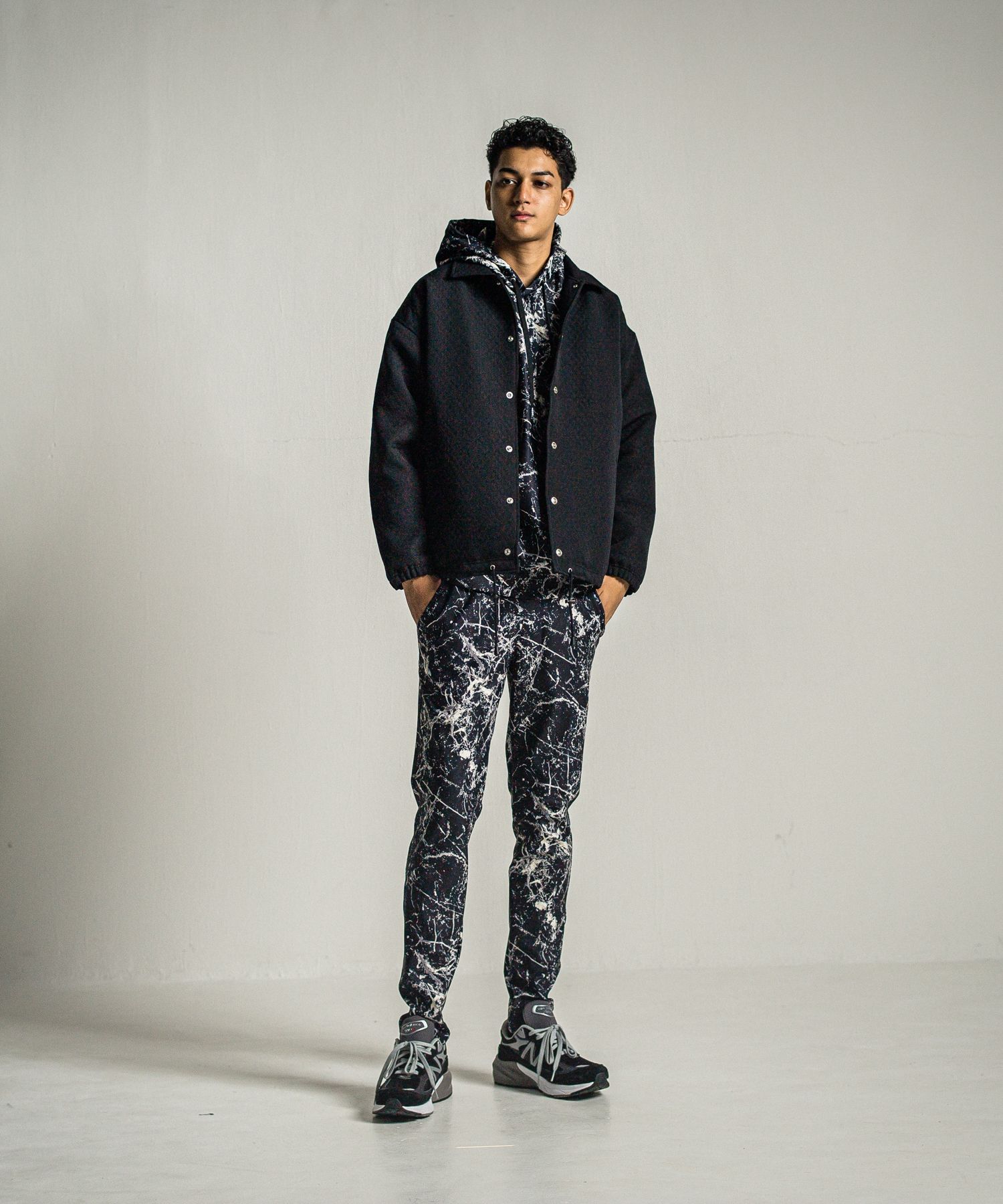 PAINT LOOSE HOODIE / RC34-C-008 / ペイント柄ルーズパーカー / ブラック