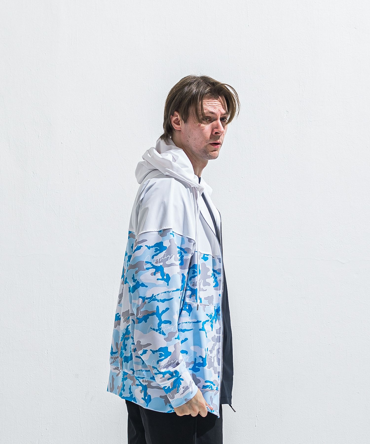 RUSH OVER ZIPUP HOODIE / RC40-C-001 / ラッシュガードパーカー / カモフラサックス (5月下旬入荷予定)