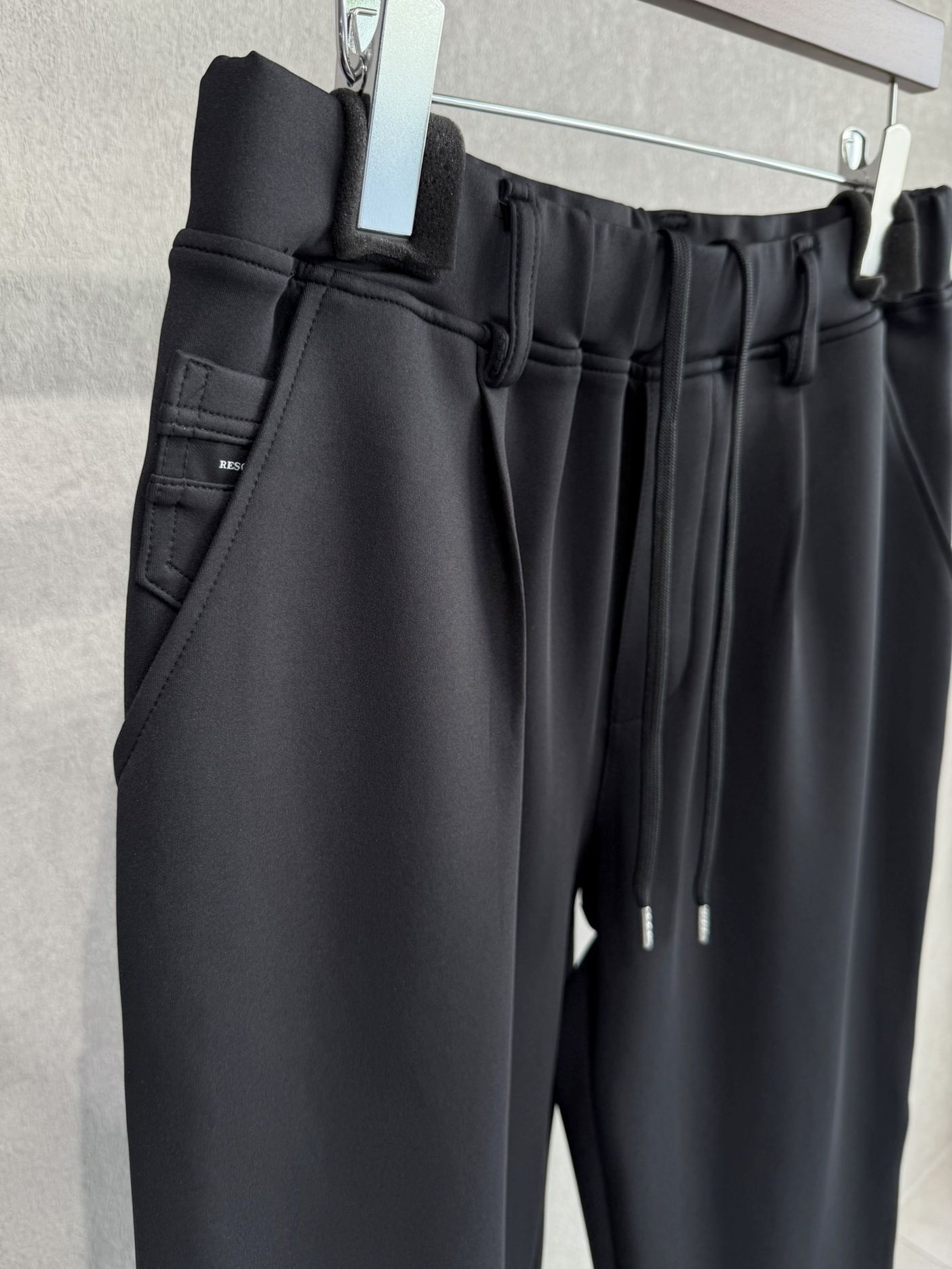 CHRIS EASY WIDE TUCK PANTS / RC37-ST-016WT / ワイドタックパンツ / ブラック
