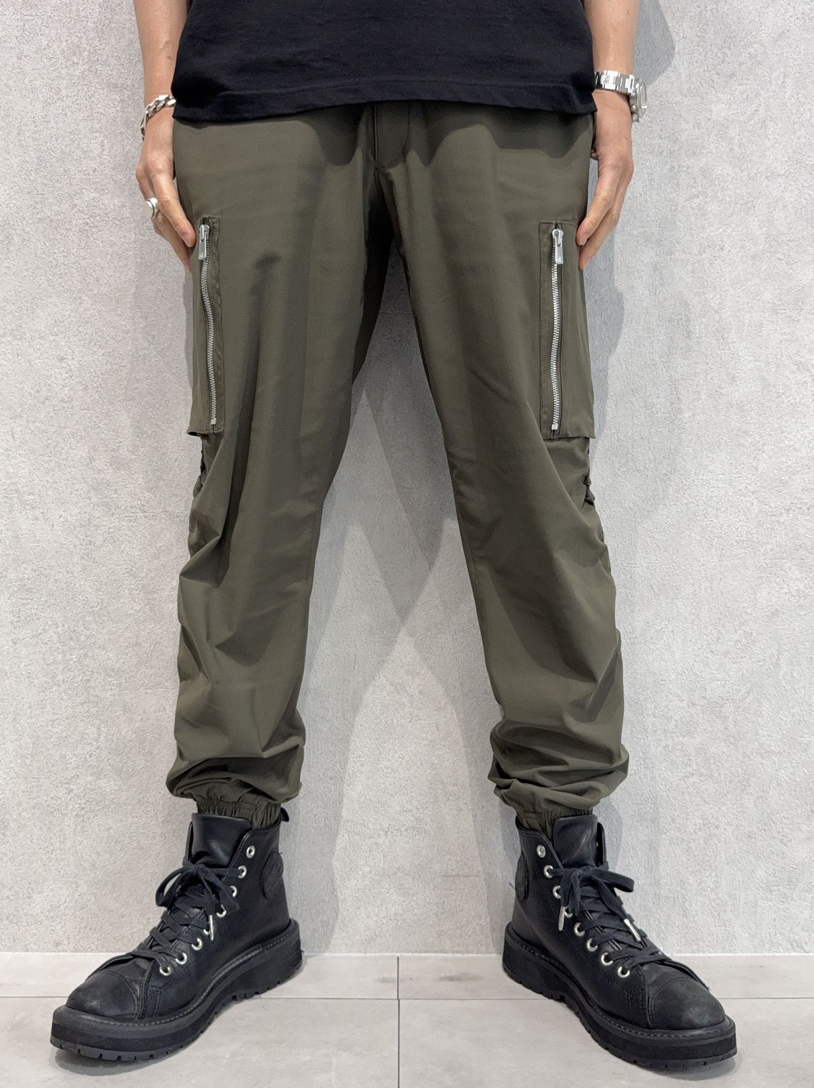 DAVID NYLON CARGO PANTS / RC40-ST-040 / ミリタリーナイロン裾ゴムカーゴパンツ / カーキ