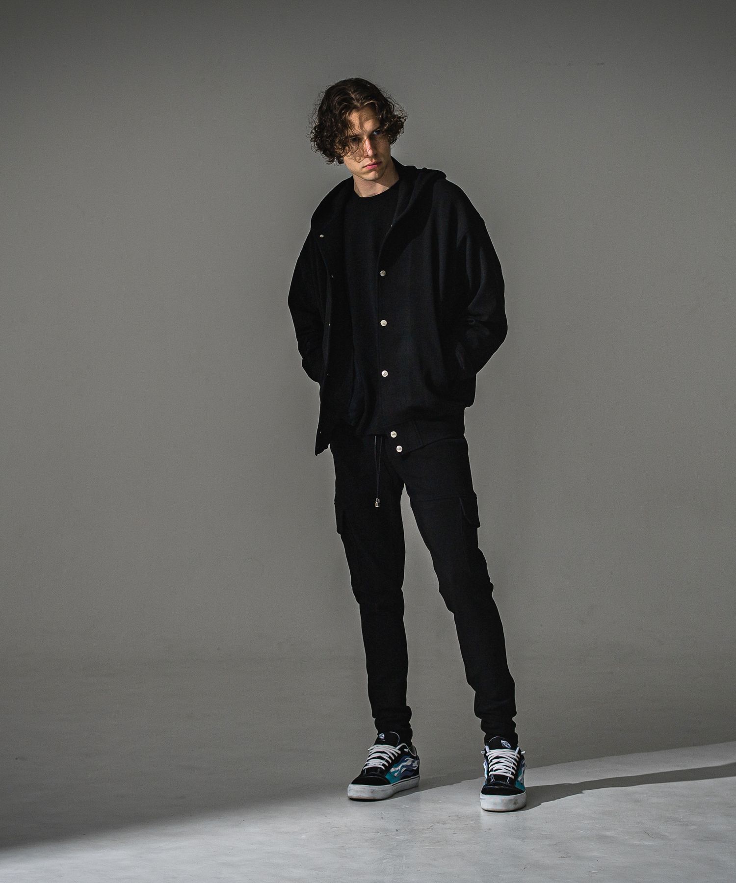BLISTER VARSITY HOODIE / RC41-C-006 / ライトブリスターニットパーカースタジャン / ブラック (8月下旬入荷予定)