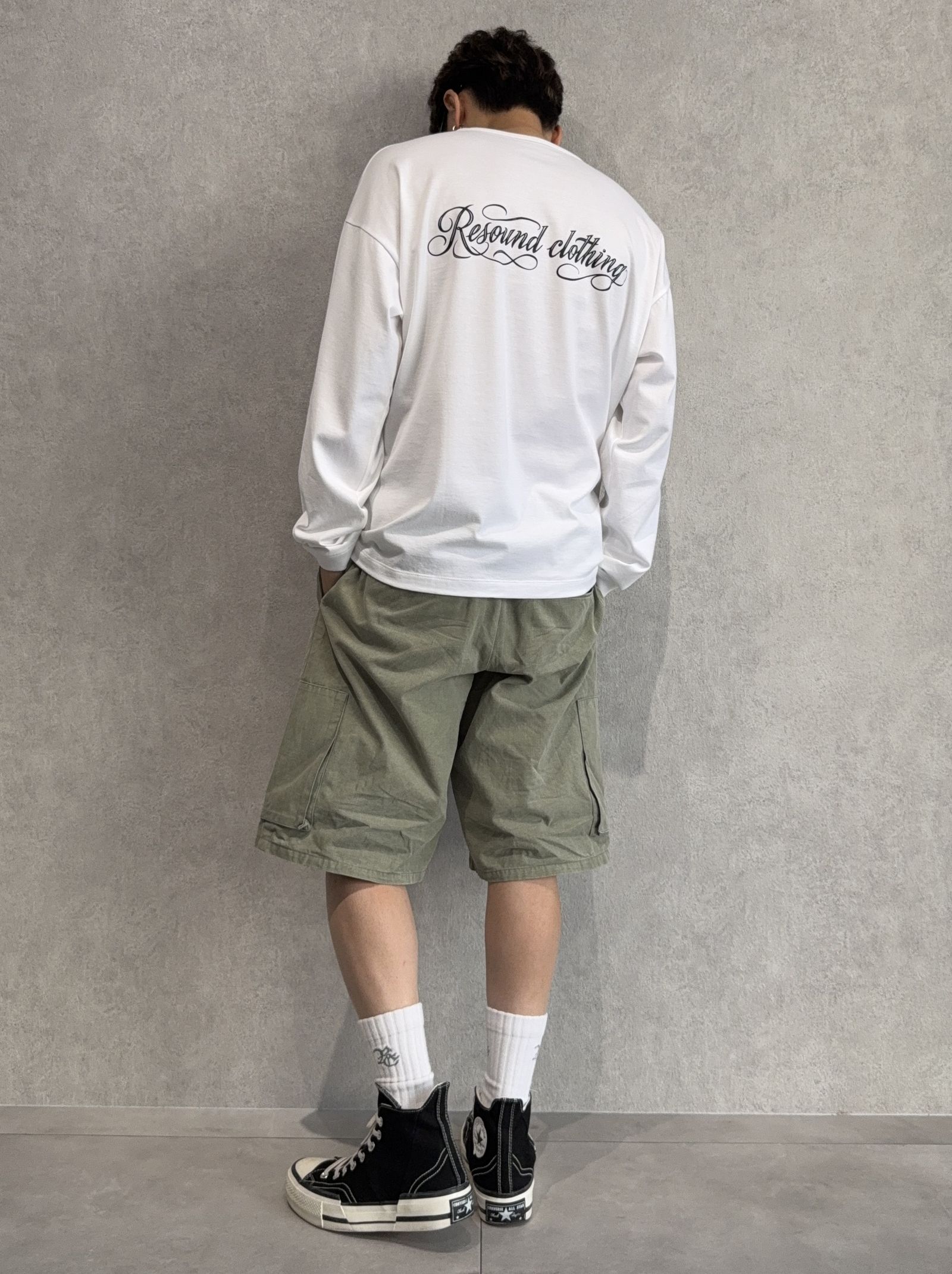 より一層オシャレに見える、ロンTEE×ハーパンの合わせ