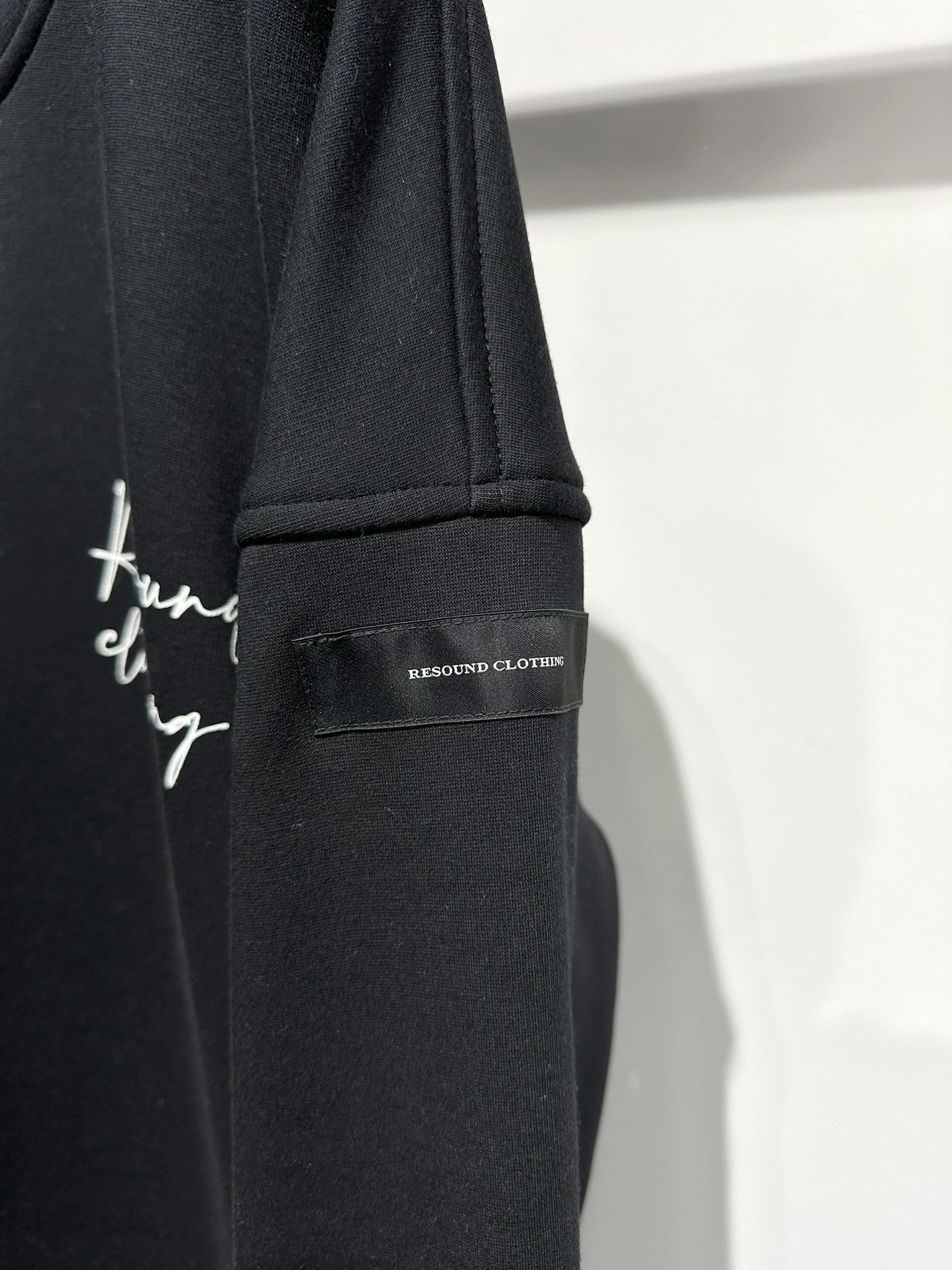 ID VELOURS FLEECE DROP TRAINER / RC34-C-004 / 裏起毛バックロゴトレーナー / ブラック