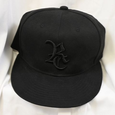 SUEDE RC BB CAP / RC37-CAP-001 / スエードエコレザーべースボールキャップ / ブラック×ブラック (9月上旬入荷予定)