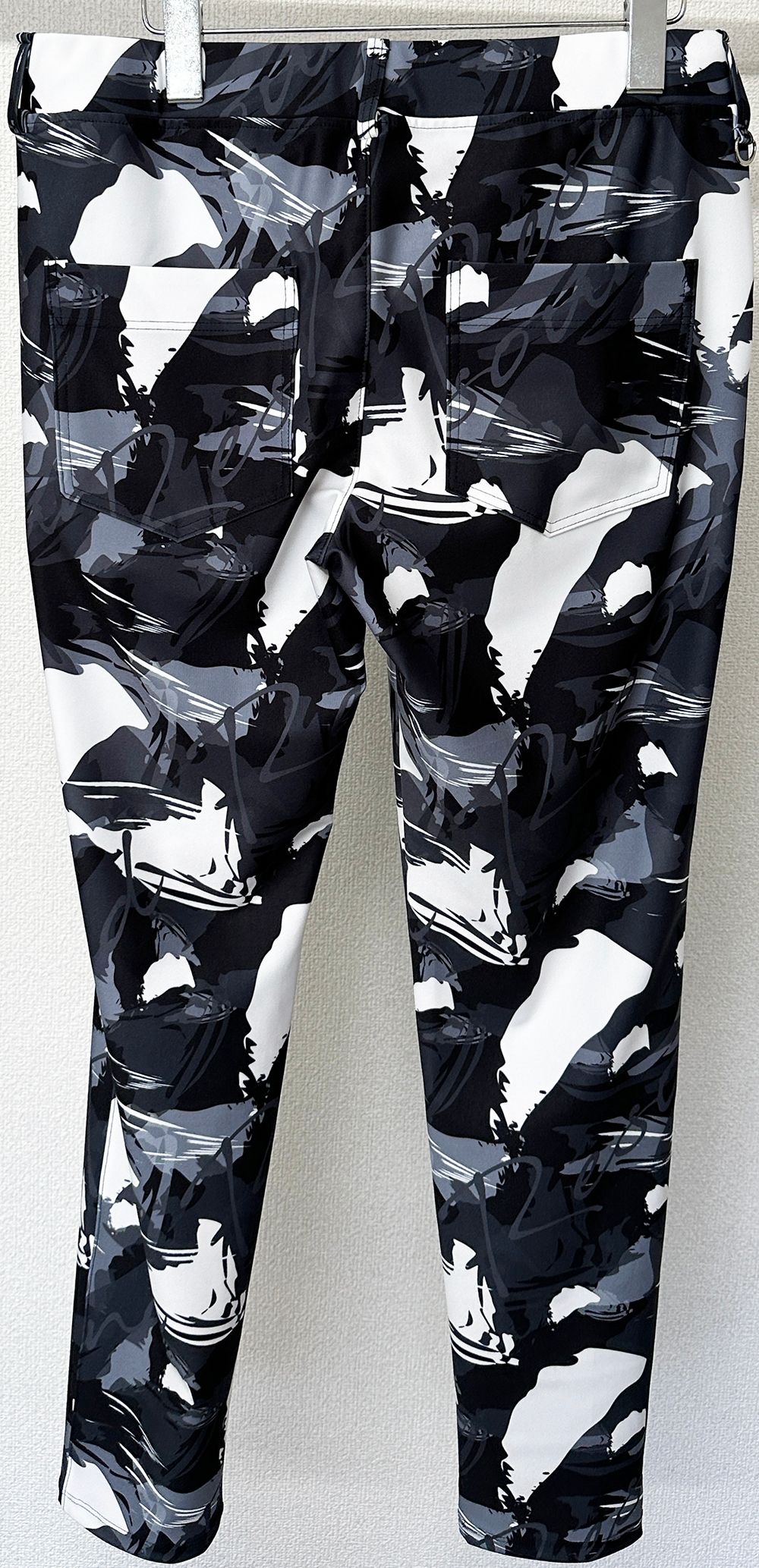 CHRIS EASY TUCK PANTS / RC29-ST-016T / カモ柄イージータックパンツ / ブラックカモフラ