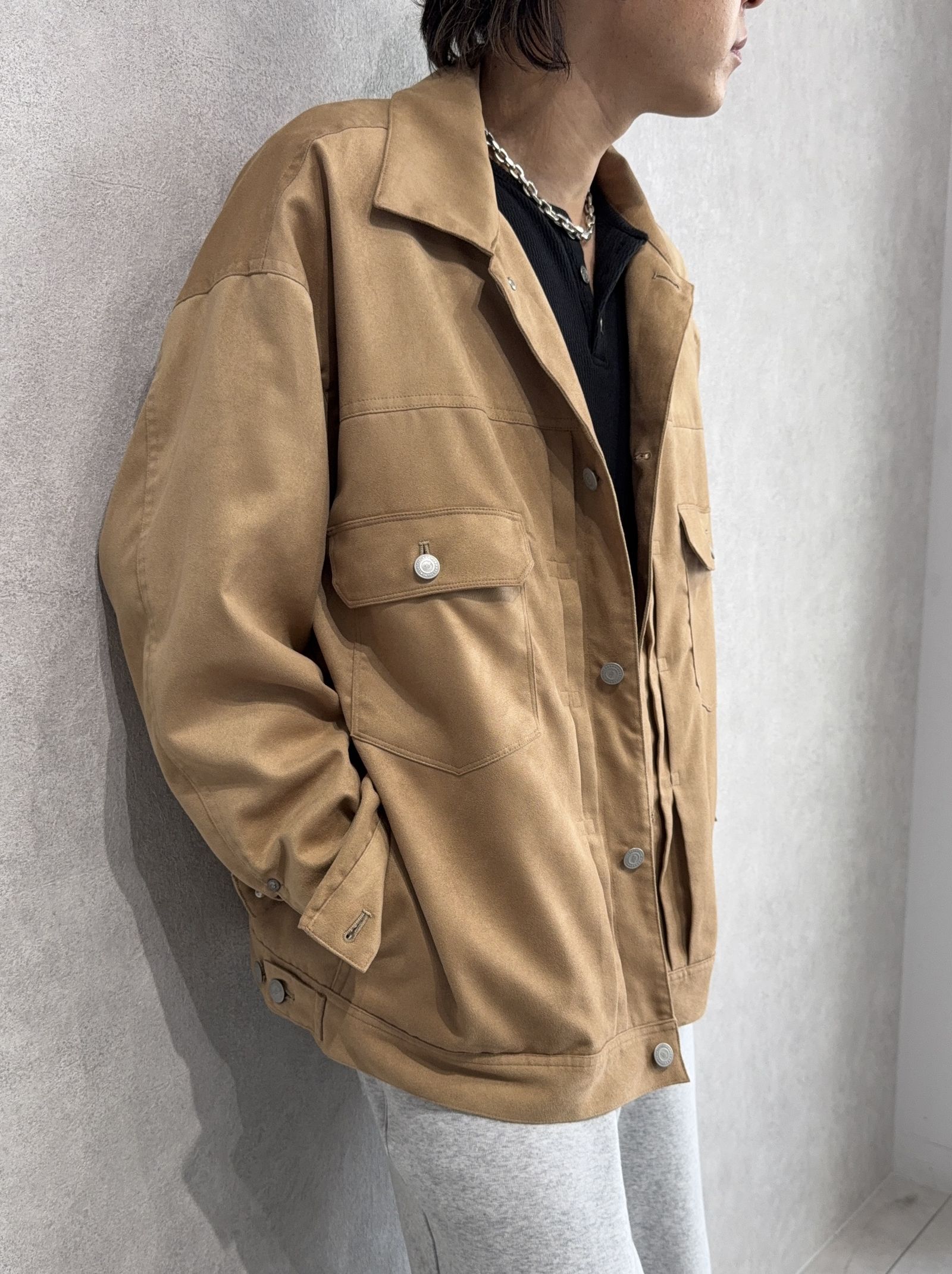 ベージュな感じのRESOUND新作コーデ