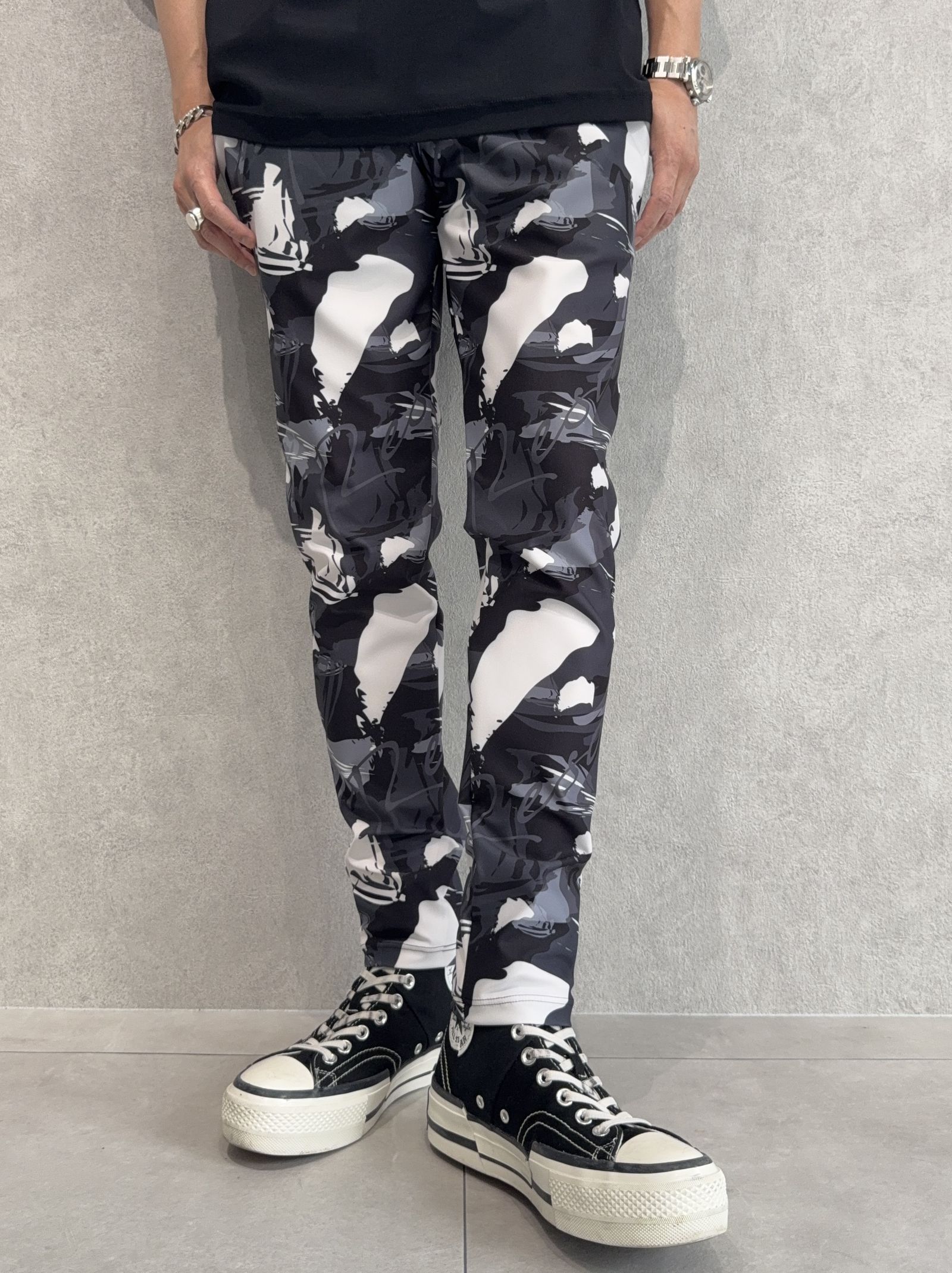 CHRIS EASY TUCK PANTS / RC29-ST-016T / カモ柄イージータックパンツ / ブラックカモフラ
