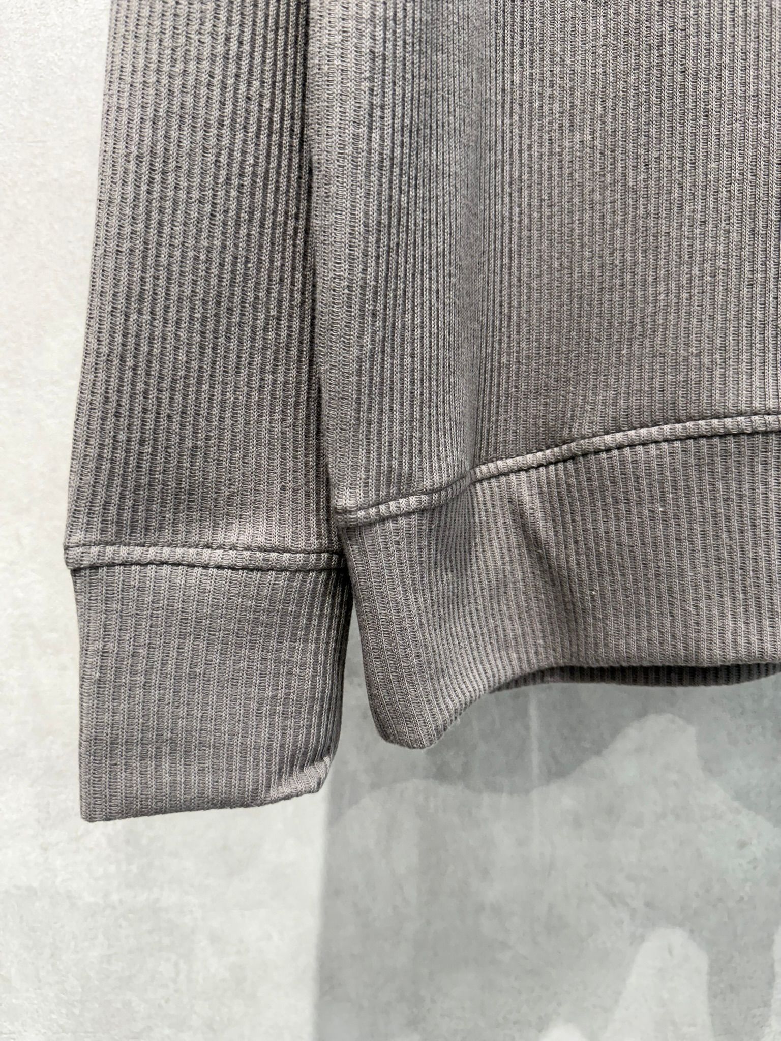 RAIL LOOSE TRAINER / RC37-C-002 / レールルーズトレーナー / グレー