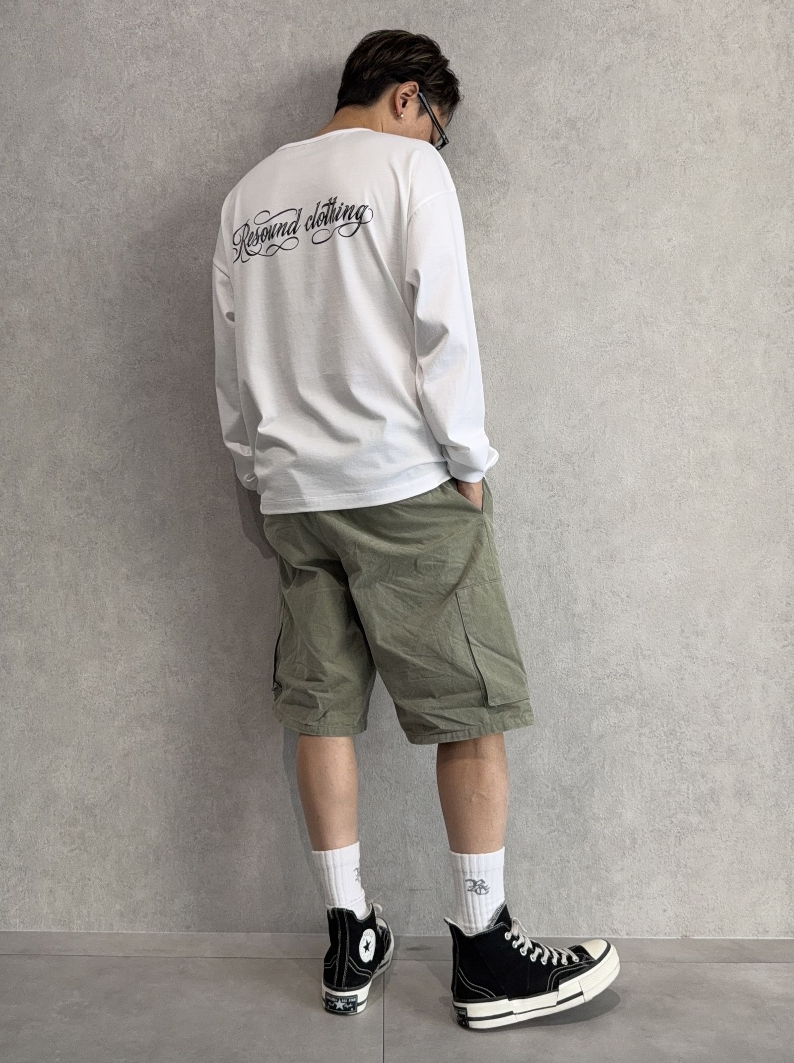 より一層オシャレに見える、ロンTEE×ハーパンの合わせ