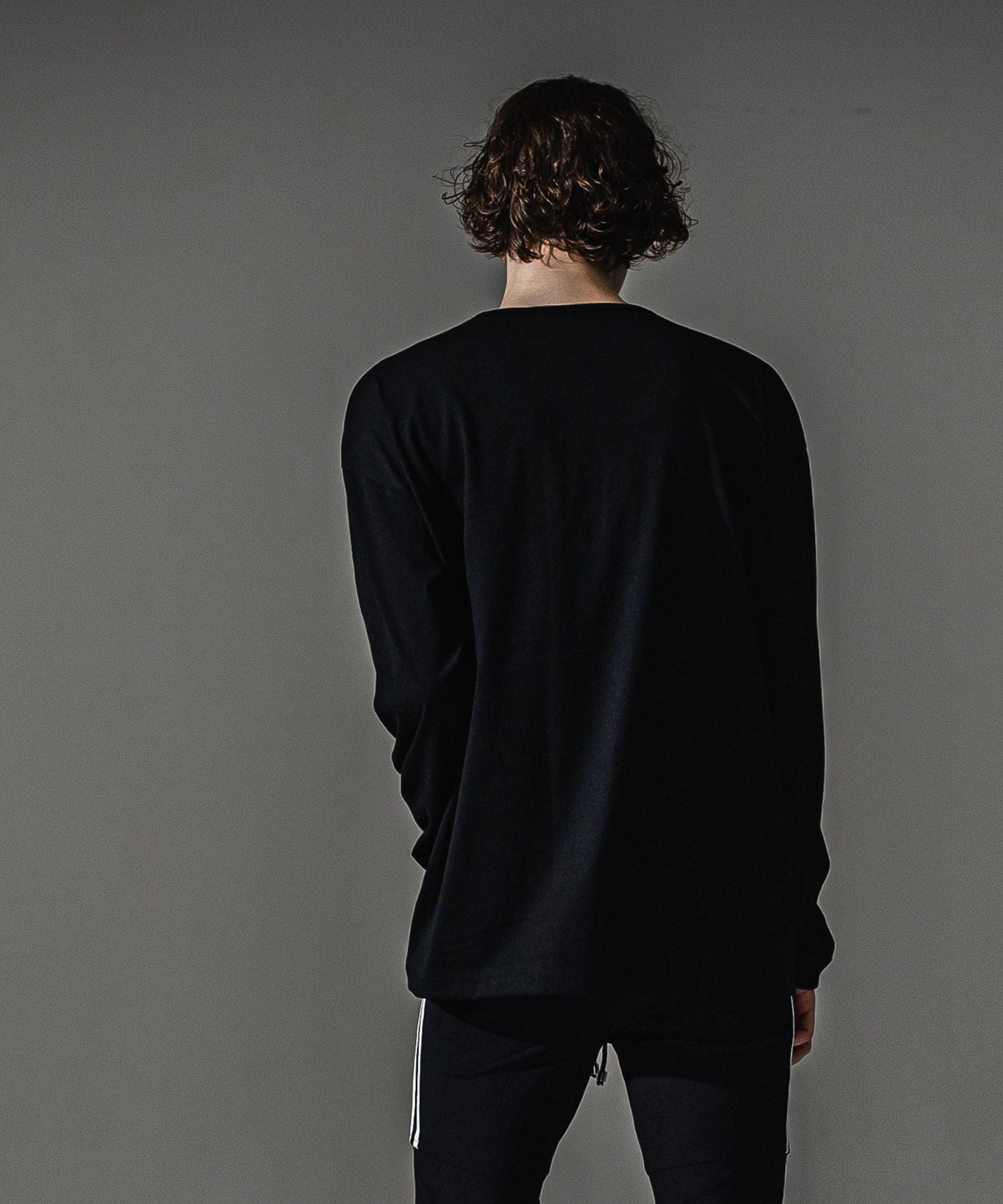 RC OVER LONGSLEEVE TEE / RC41-T-001 / オーバーサイズ長袖RCロゴワッペンTシャツ / ブラック×ホワイト (7月中旬入荷予定)