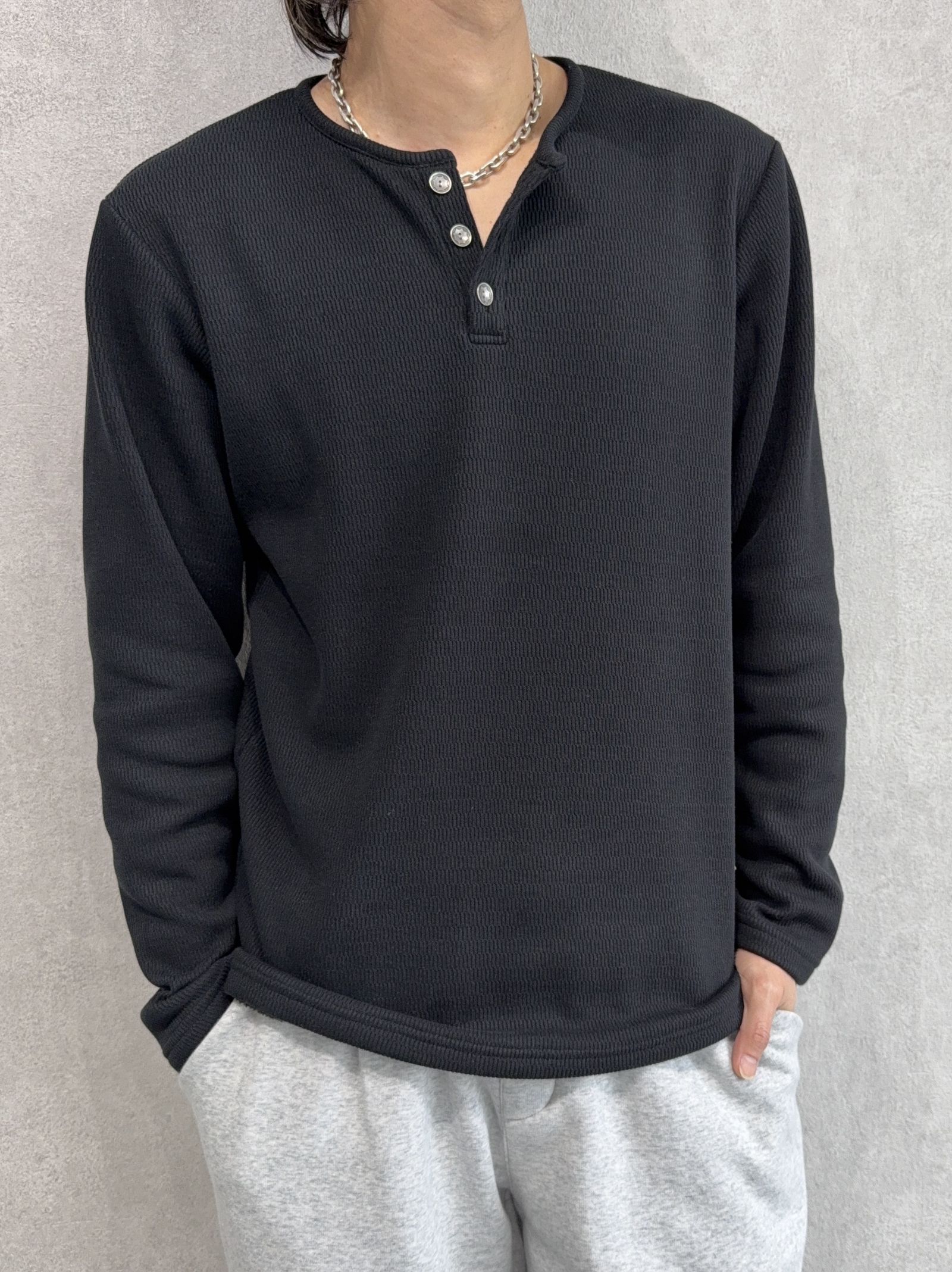 ベージュな感じのRESOUND新作コーデ