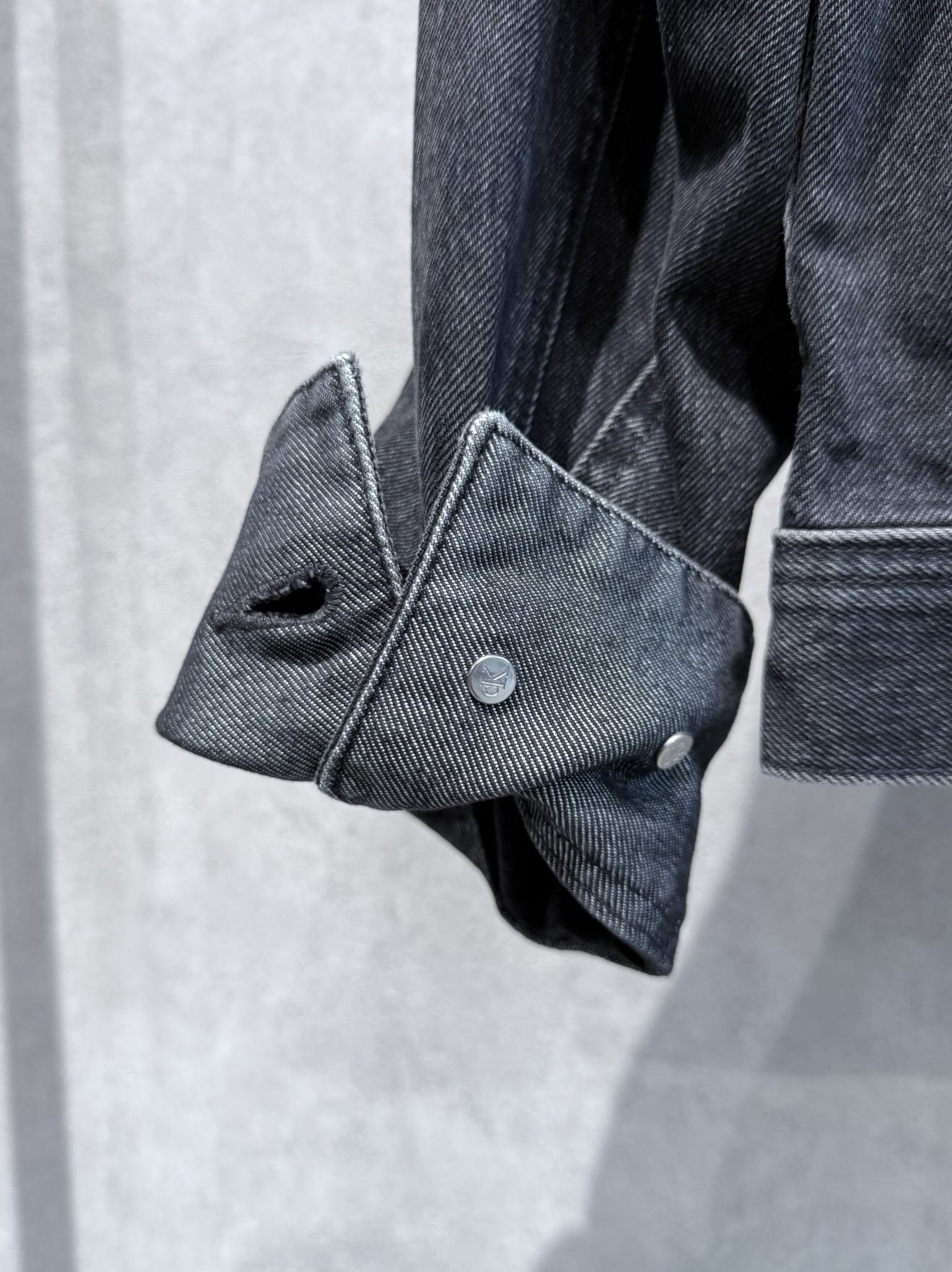 80s アイコントラッカー205ブラックシャインデニムジャケット / 4RD738G / 01H(ブラック)