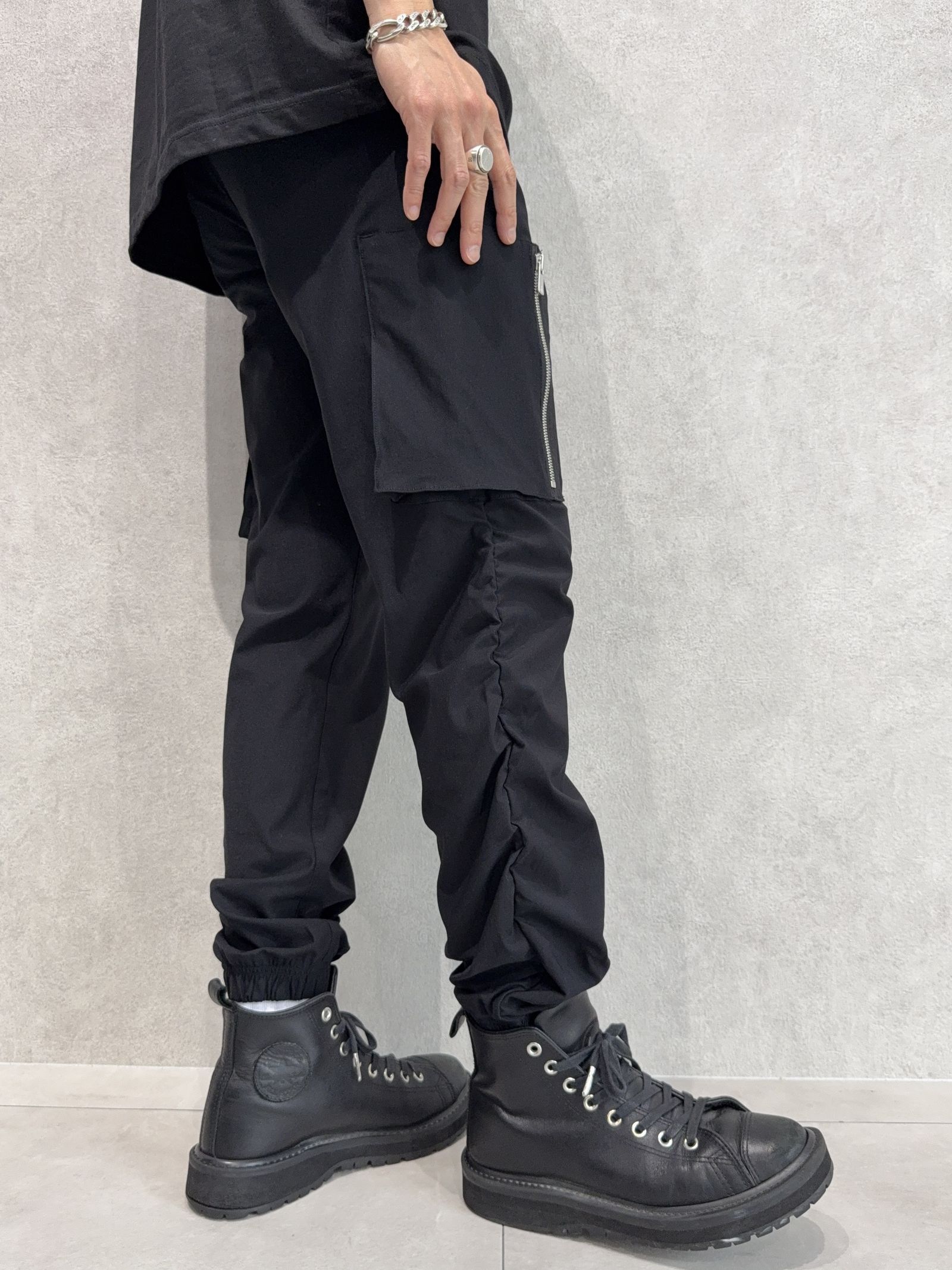 DAVID NYLON CARGO PANTS / RC40-ST-040 / ミリタリーナイロン裾ゴムカーゴパンツ / ブラック