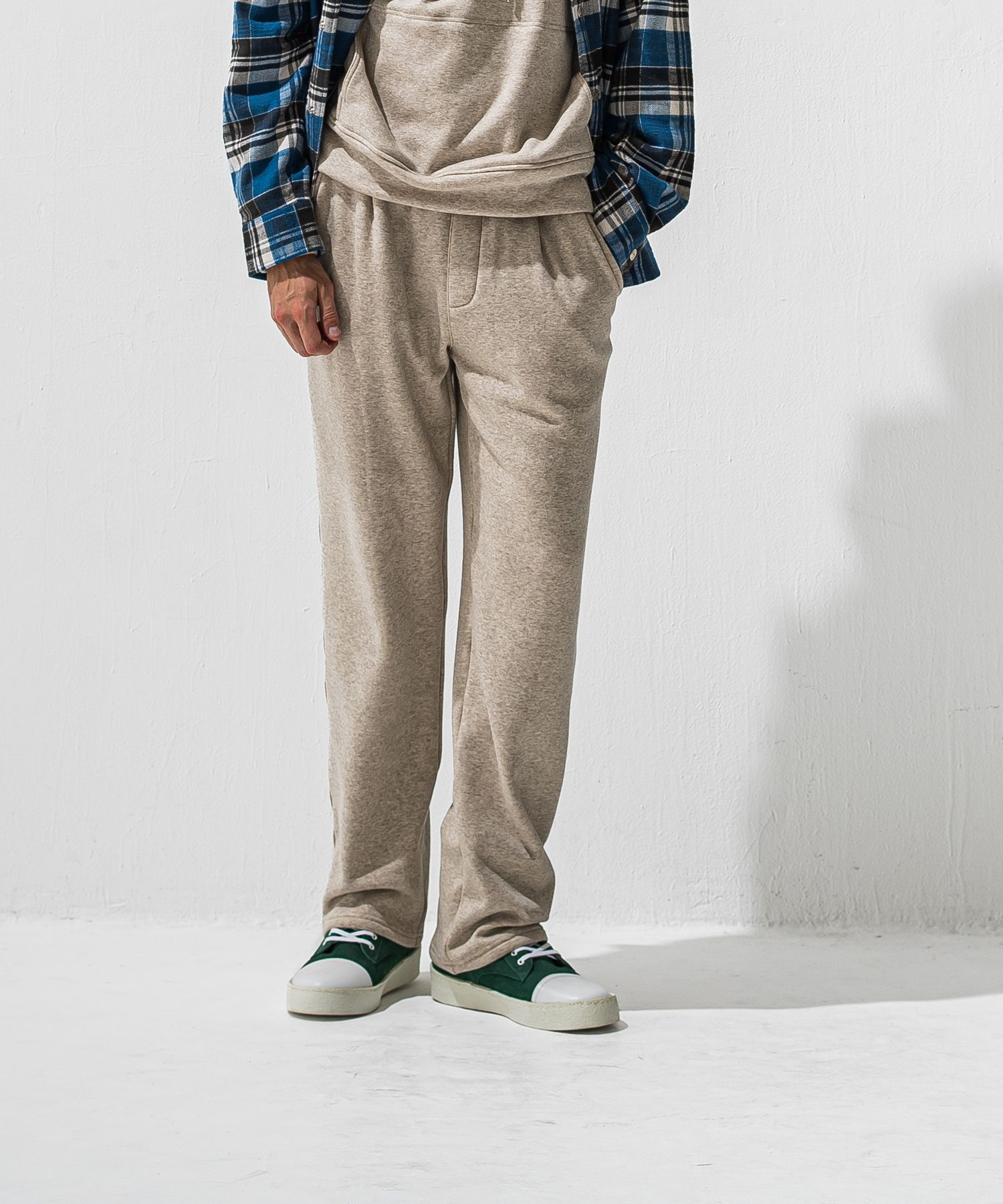 VELOURS FLEECE WIDE TUCK PANTS / RC42-ST-016HWT / 裏起毛セミワイドタックパンツ / ベージュ (11月中旬入荷予定)