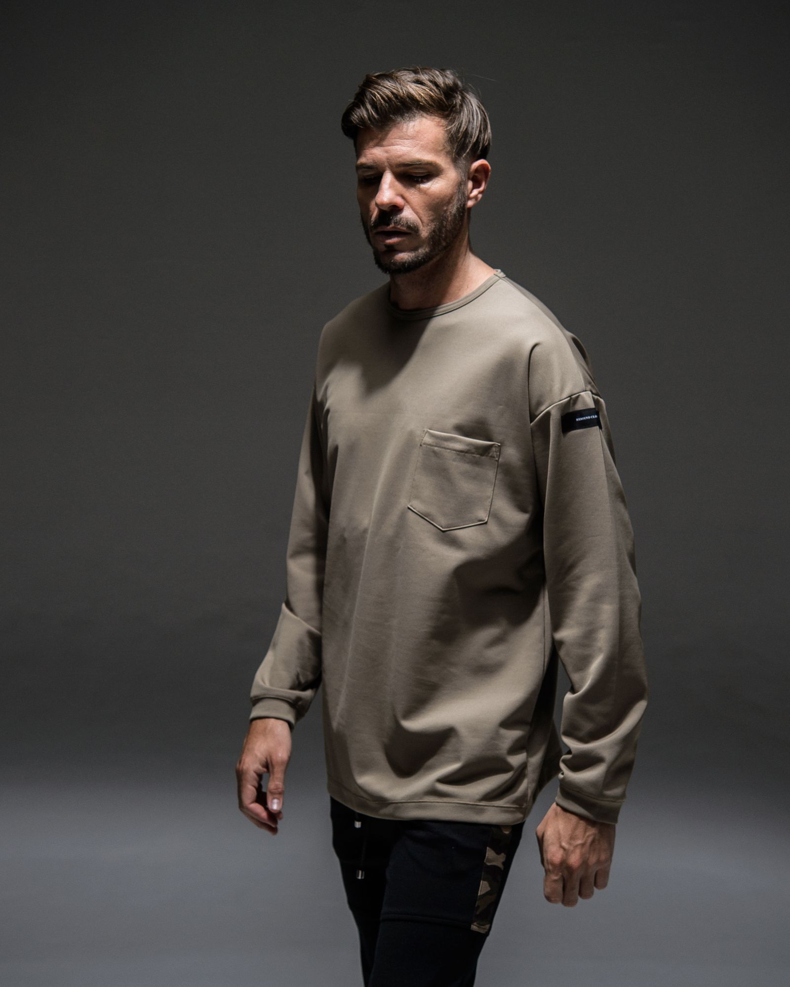 DOUBLE LOOSE POCKET LONG TEE / RC21-T-003 / ロングスリーブTシャツ