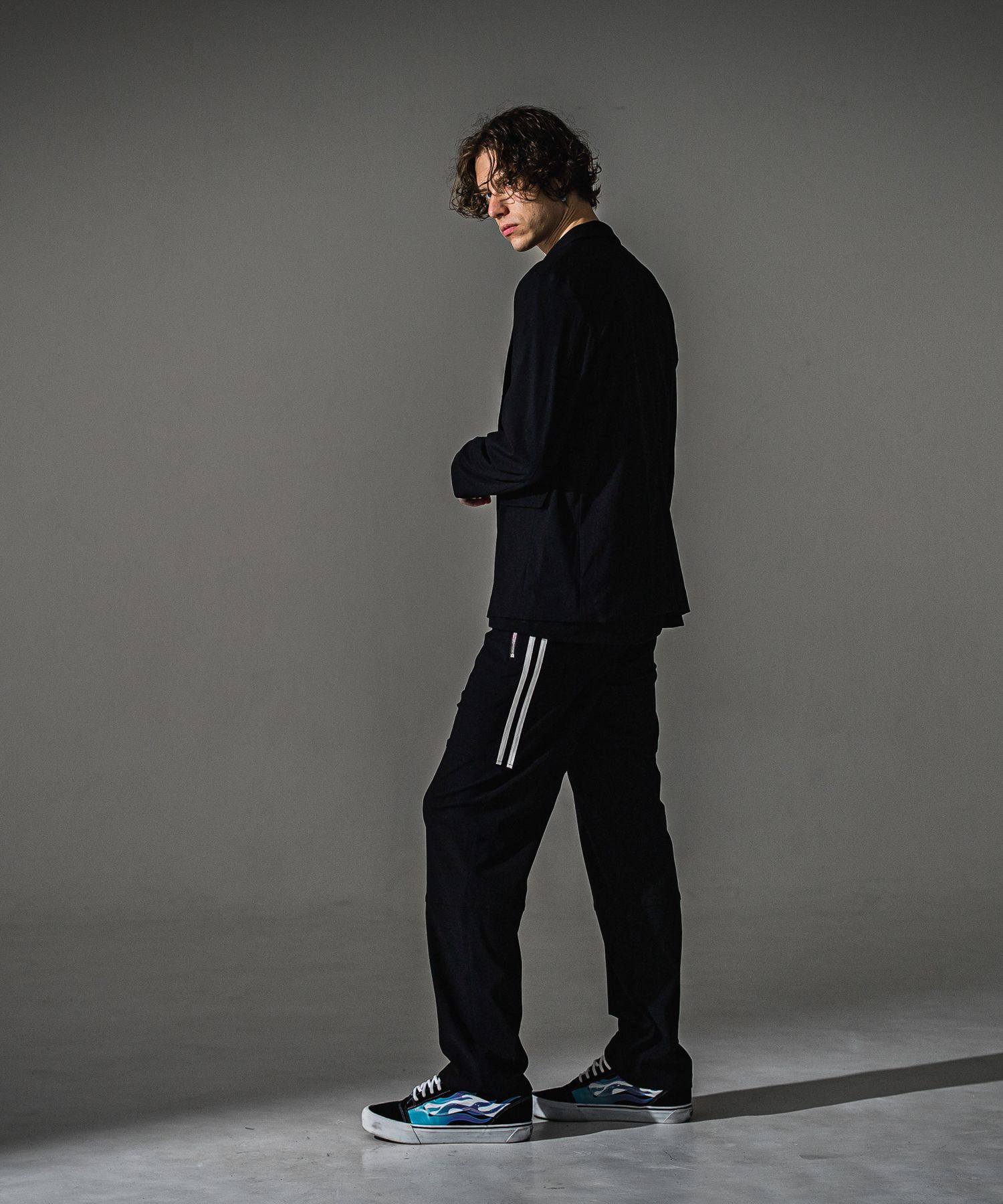 GARY LOOSE JACKET / RC41-JK-011 / ナイロンルーズテーラードジャケット / ブラック (7月下旬入荷予定)