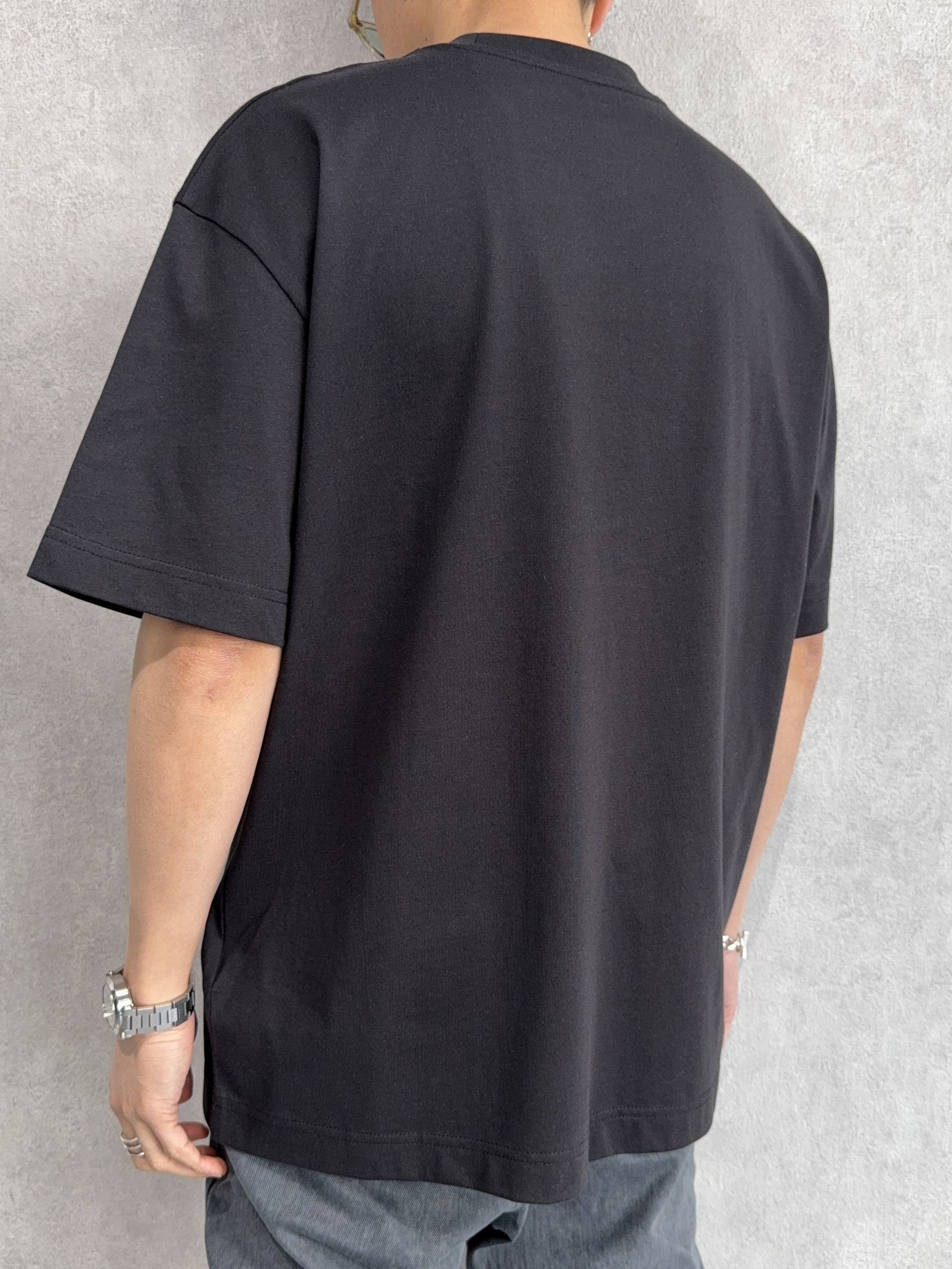 モノグラムオーバーサイズTシャツ / 4RAB823 / UB1(ブラック)