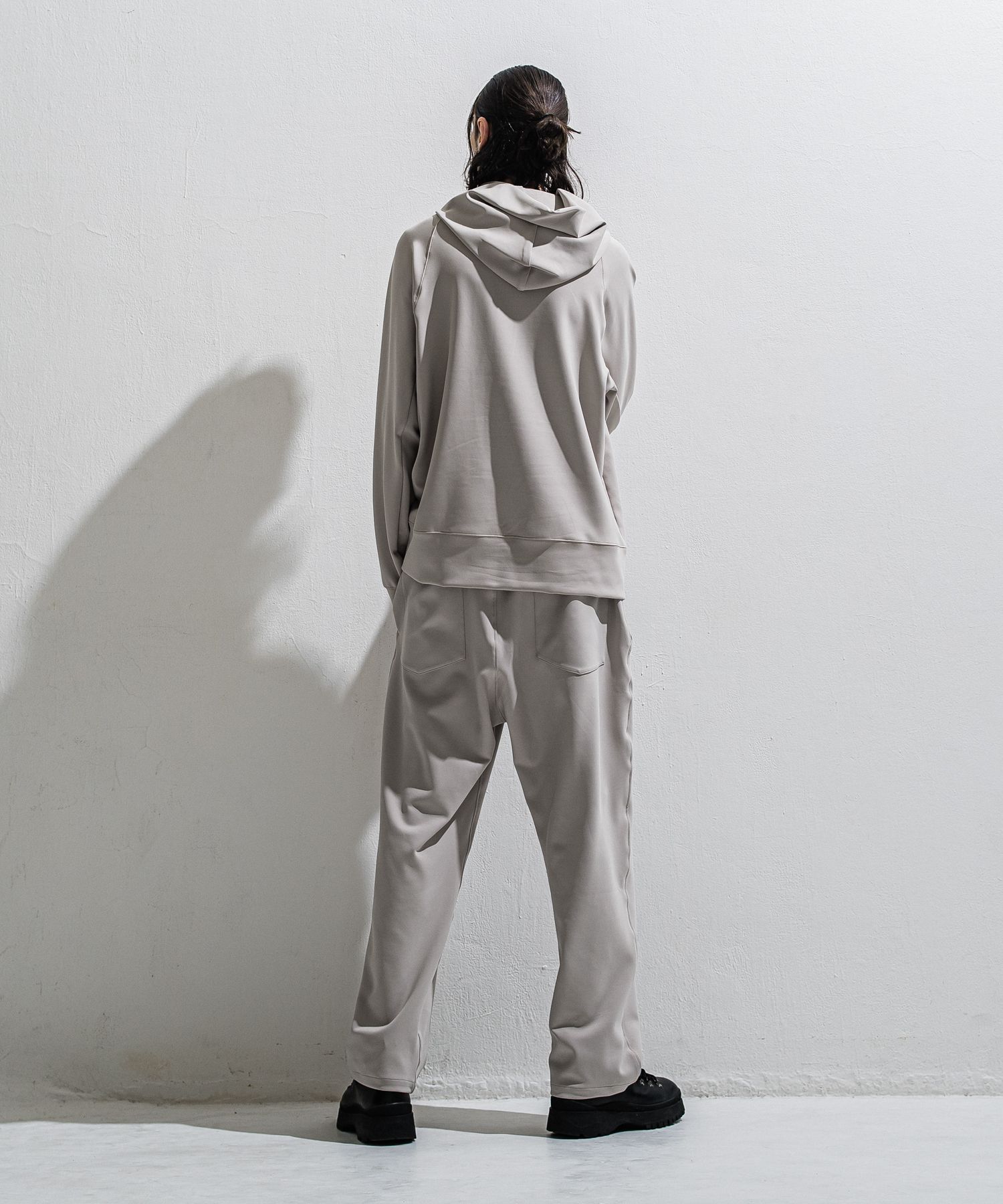 WILL PULLOVER HOODIE / DP1-C-001 / ウィルプリントプルオーバーパーカー / グレージュ (2月上旬入荷予定)
