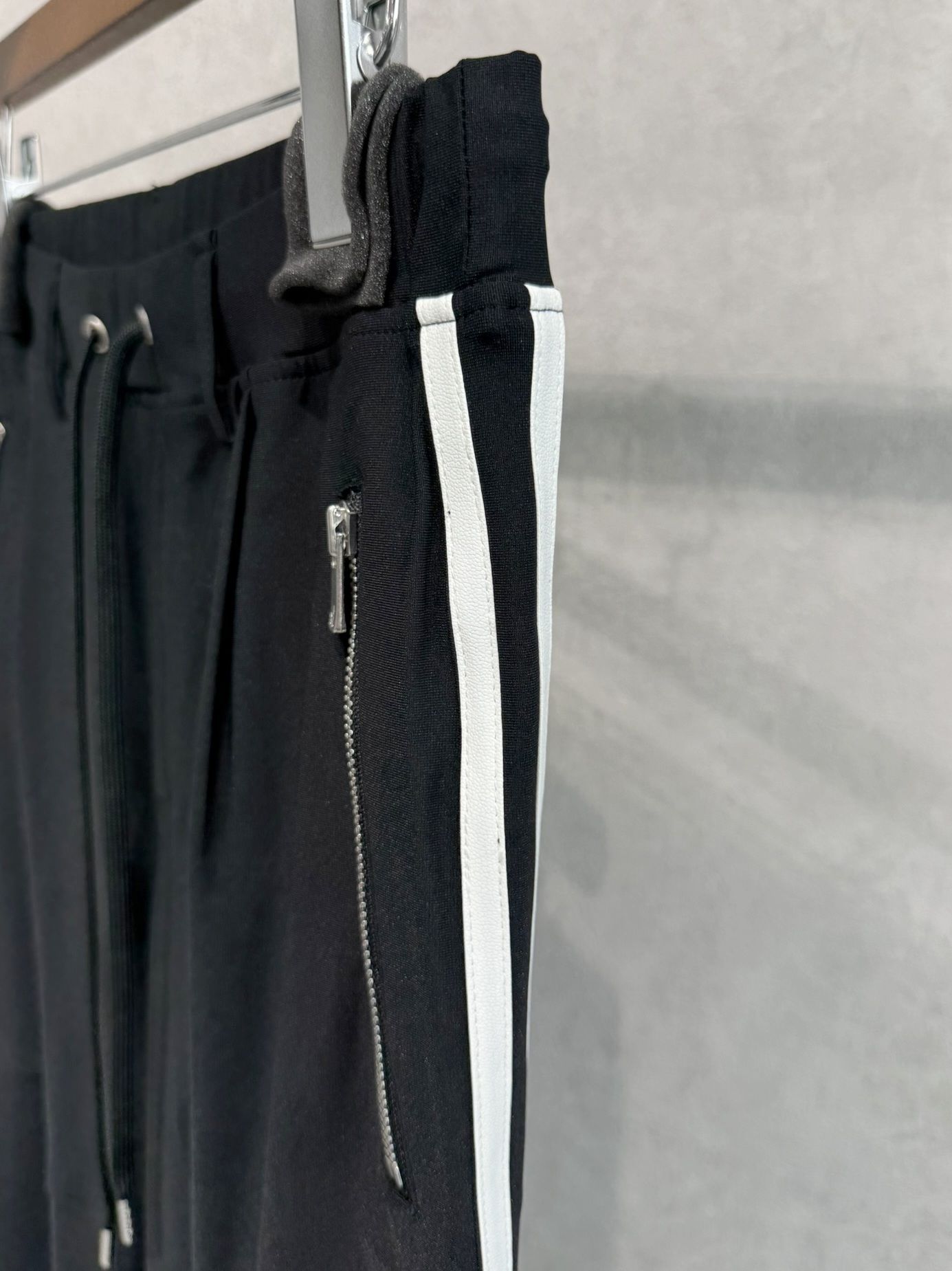 JOHNSON LINE WIDE PANTS / RC39-ST-009WT / ジョンソンラインワイドタックパンツ / ブラック×ホワイト