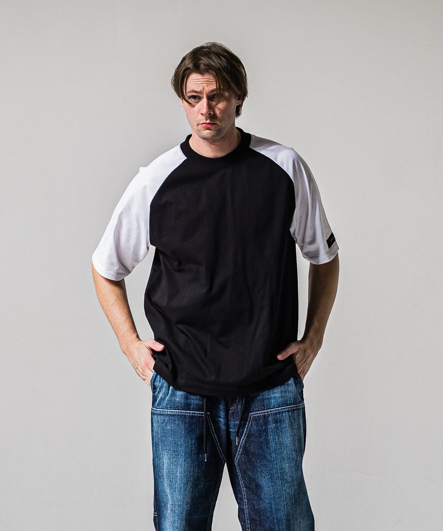 BACK RC RAGLAN OVER TEE / RC39-T-001 / バックロゴラグランビッグTシャツ / ブラック×ホワイト (4月上旬入荷予定)