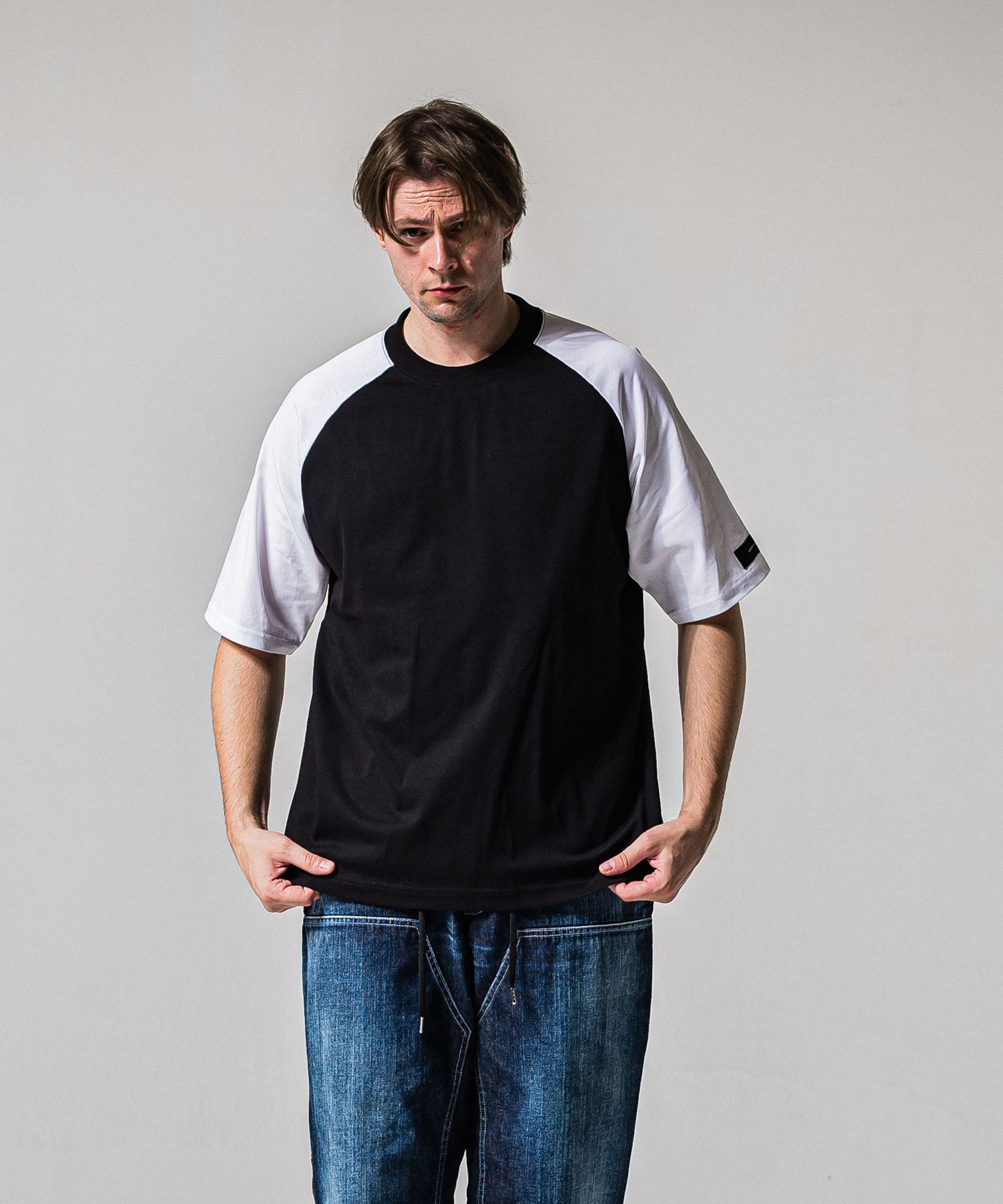 BACK RC RAGLAN OVER TEE / RC39-T-001 / バックロゴラグランビッグTシャツ / ブラック×ホワイト (4月上旬入荷予定)