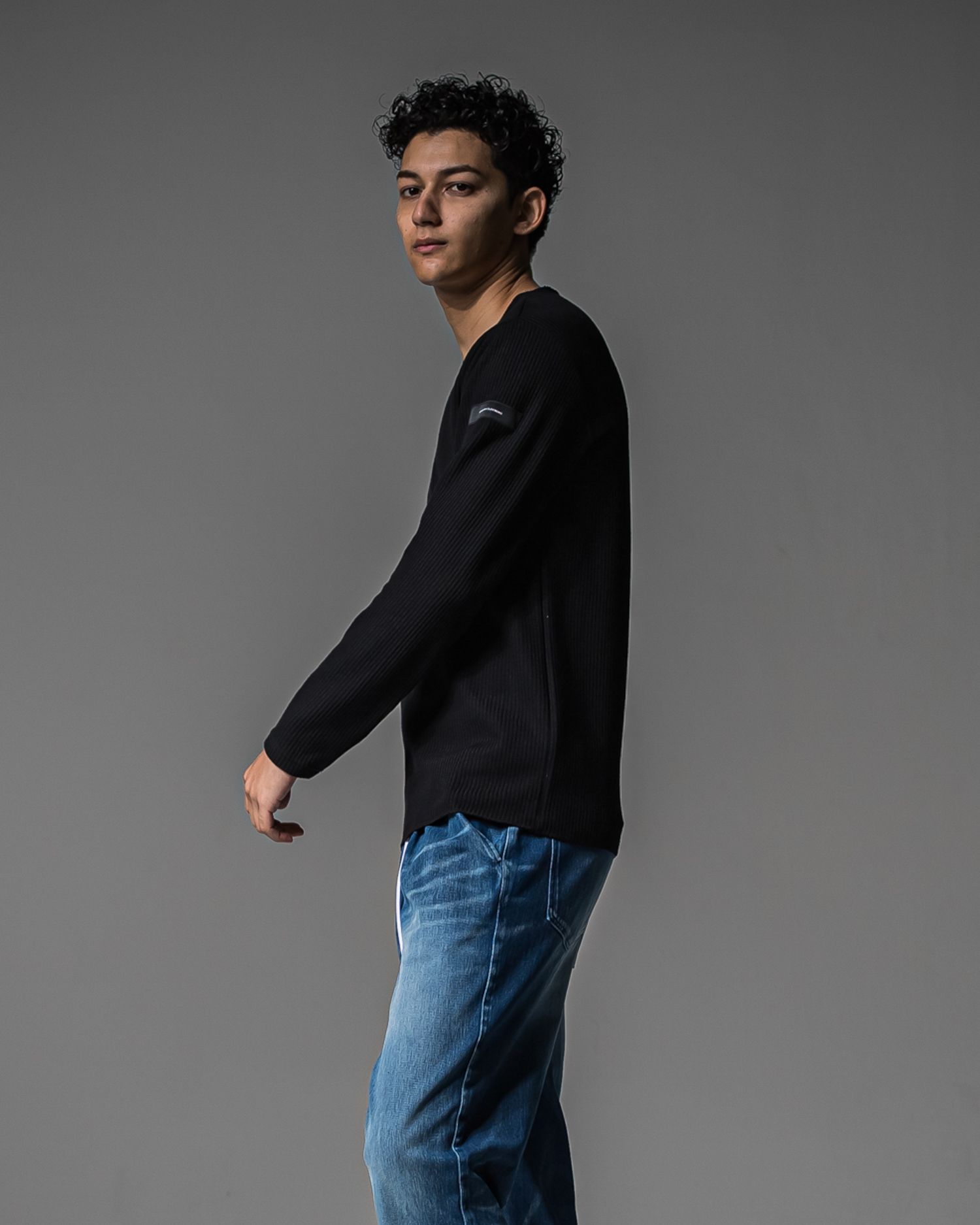 CUTOFF RAIL LONGSLEEVE / RC37-C-001 / レールカットソー / ブラック (9月中旬入荷予定)