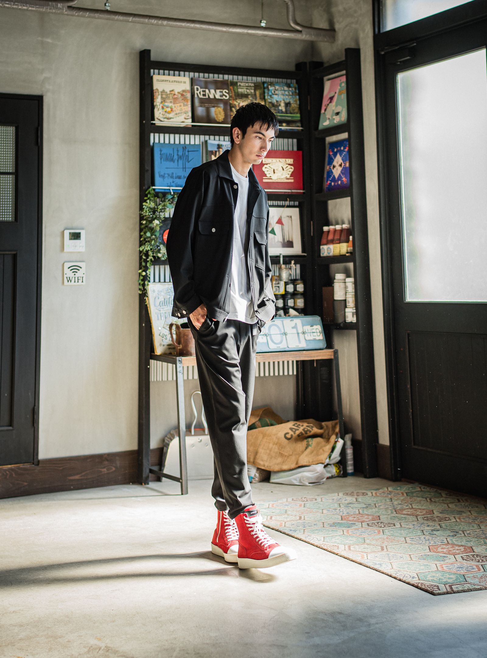 PAT WIDE EASY PANTS / RC31-ST-036 / ベルト付きテーパードワイドパンツ / ブラック