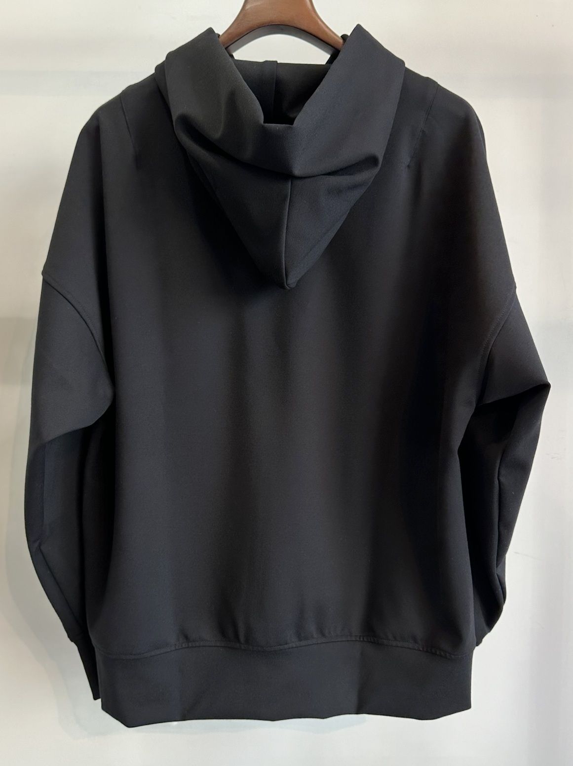 別注■RESOUND CLOTHING■プルオーバーパーカー ブラック 国内発 Hiout Law - 【LUKE別注】 RESOUND製作 【Hiout Law】 プル