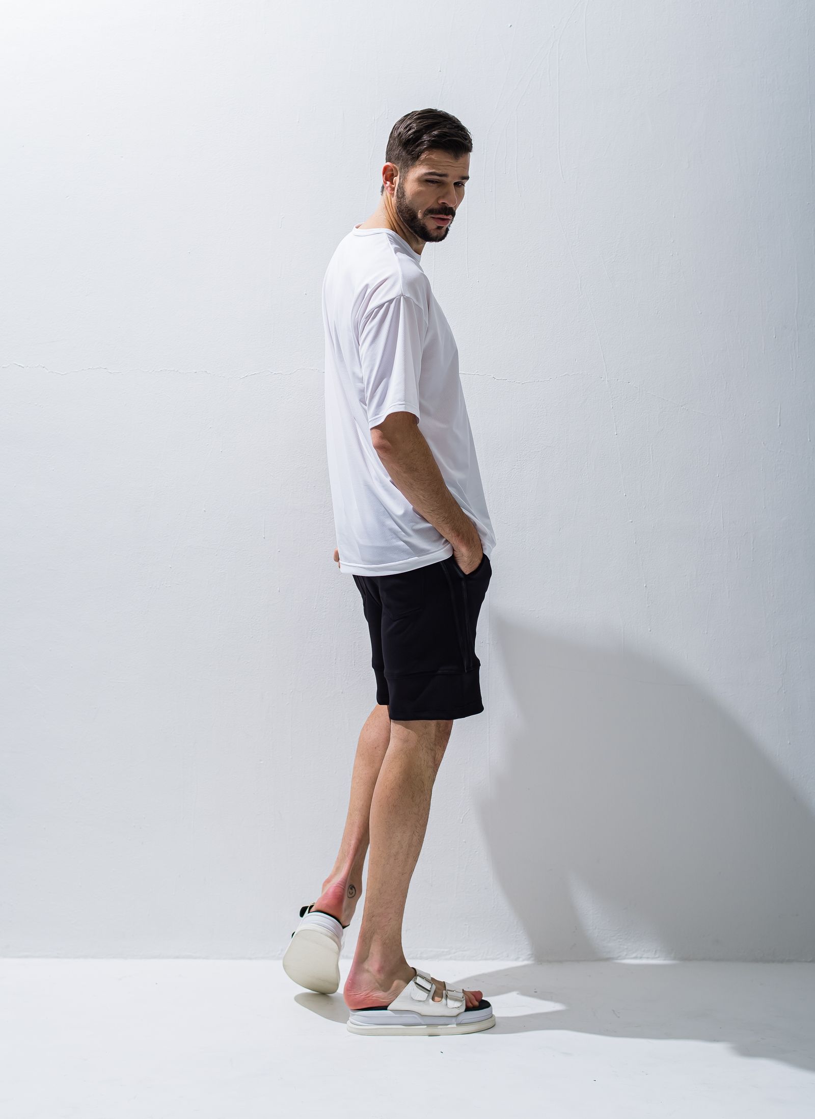 TYLER LINE SHORTS / RC28-HP-001 / 斜めラインハーフパンツ / ブラック