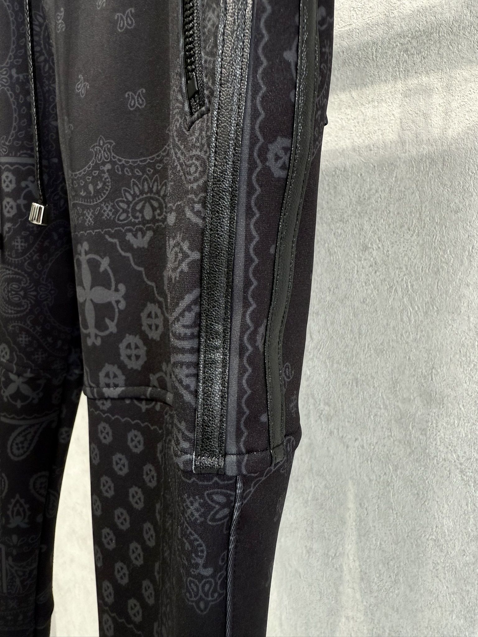 JOHNSON LINE HEAT PT / RC38-ST-009H / 裏起毛ジョンソンラインパンツ / ペイズリーブラック