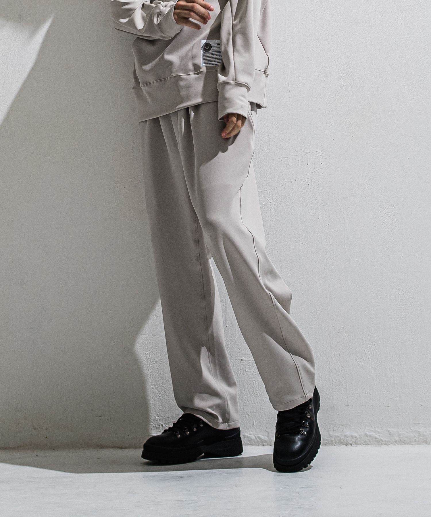 EMILIO DB WIDE PANTS / DP1-ST-003 / ダンボールジャージスーパーワイドパンツ / グレージュ (3月中旬入荷予定)